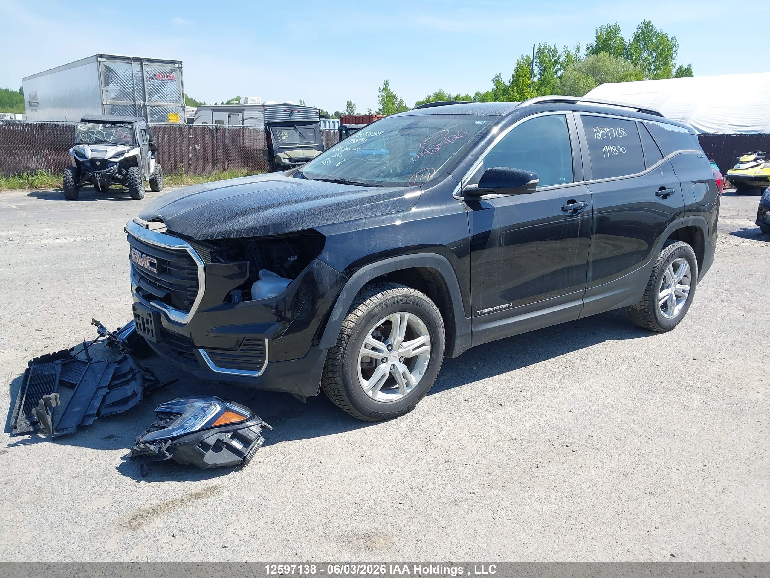 GMC TERRAIN image 2
