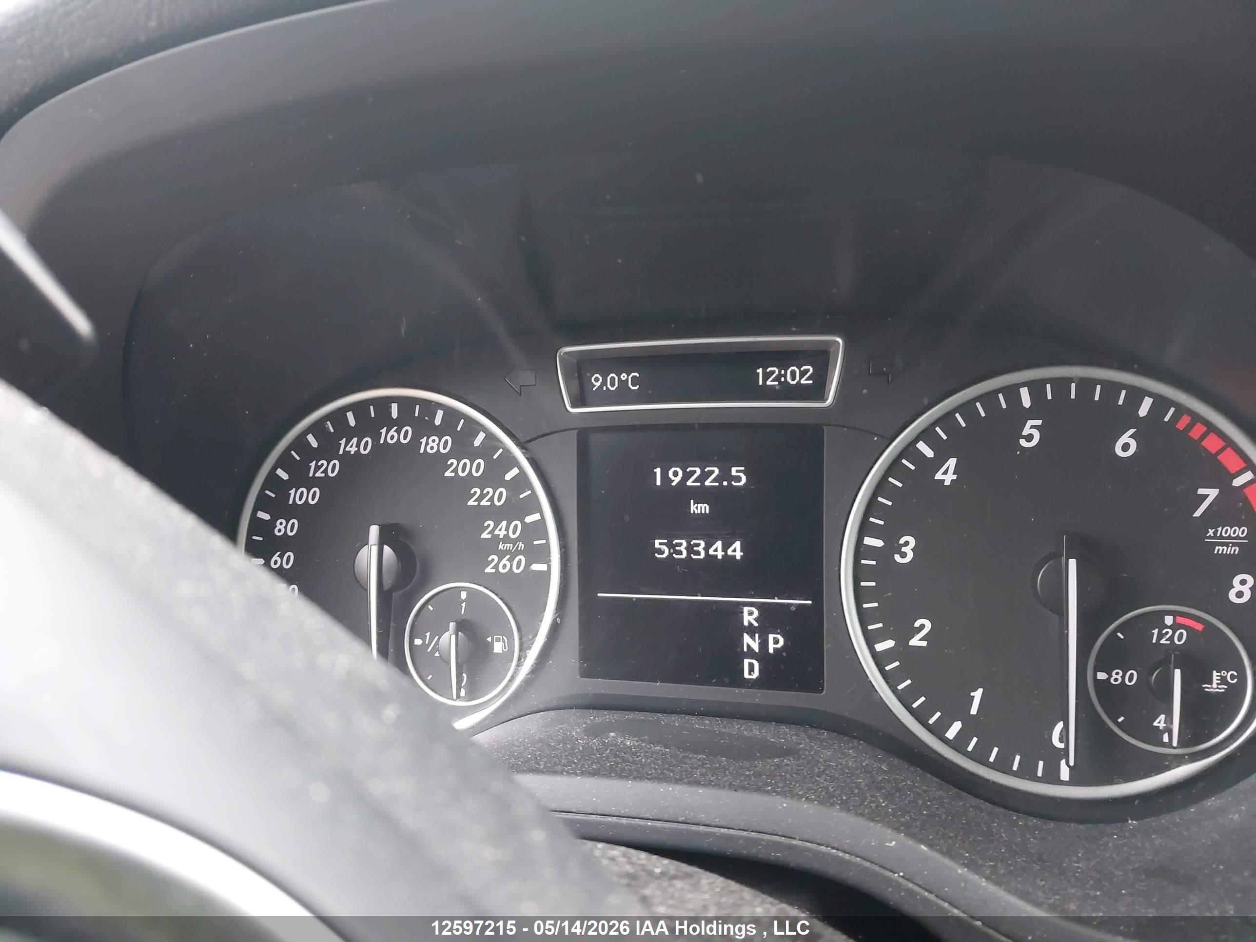 MERCEDES-BENZ B250 image 7