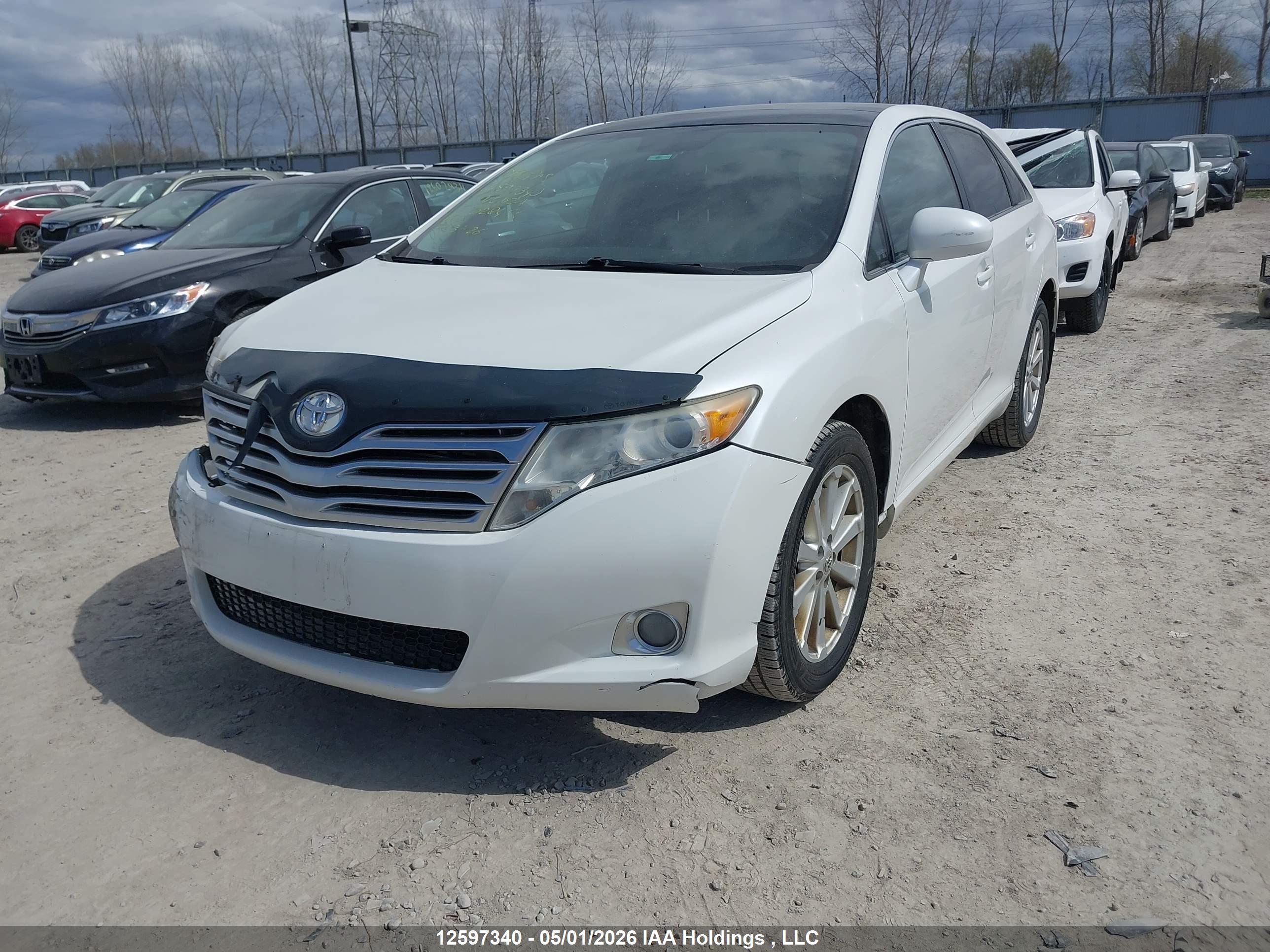 TOYOTA VENZA image 2