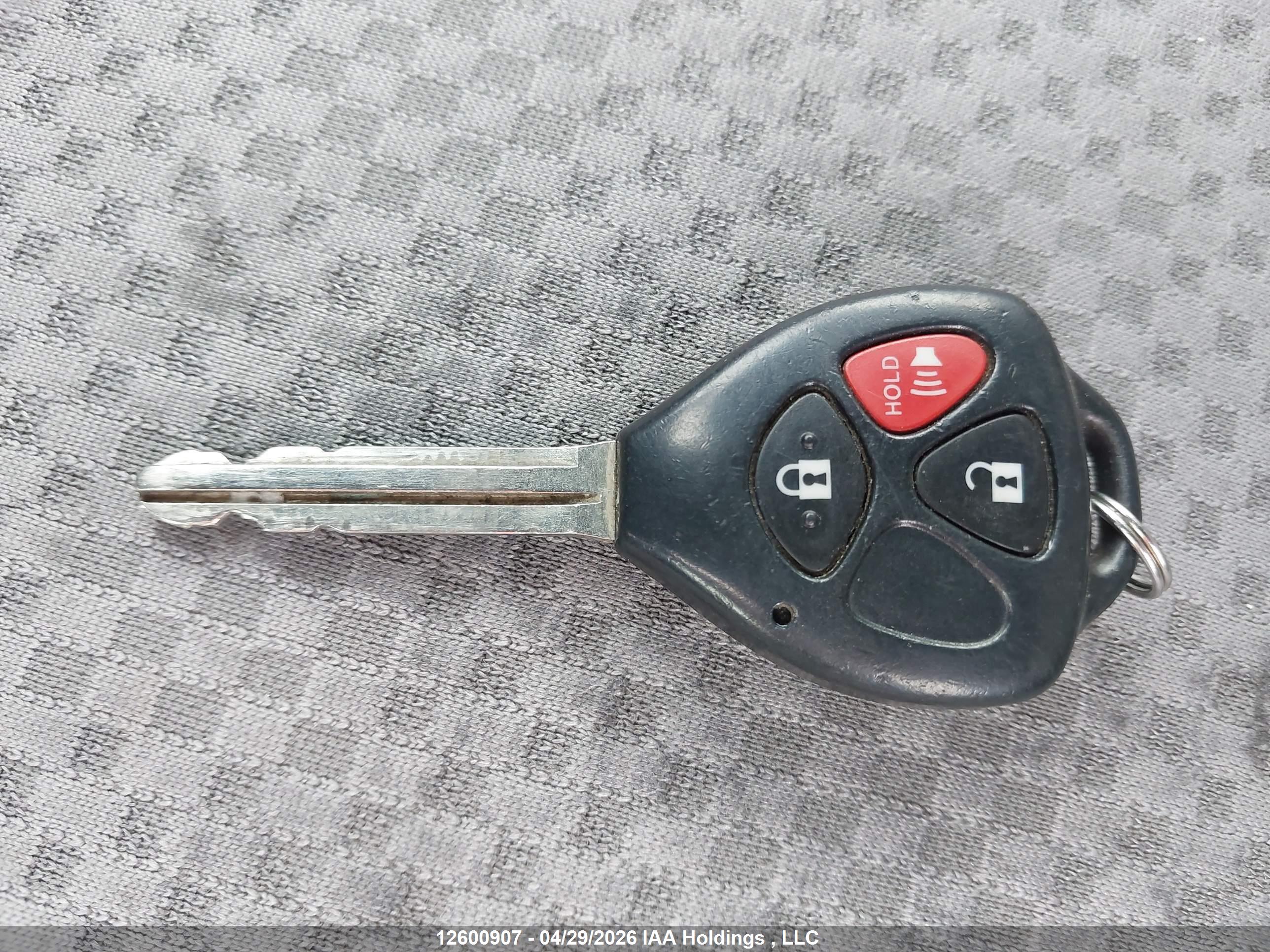 TOYOTA RAV4 image 11