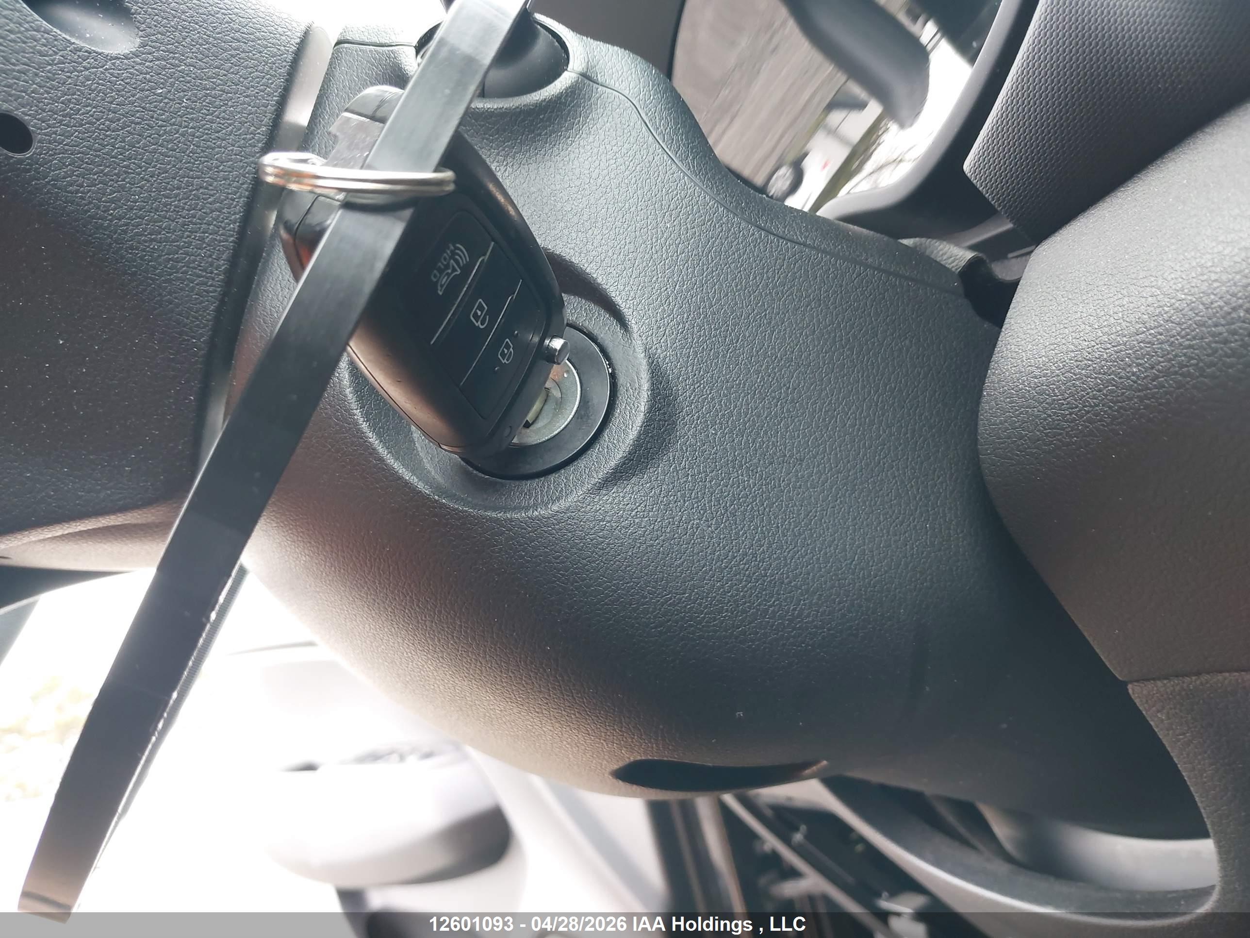 HYUNDAI VENUE image 11