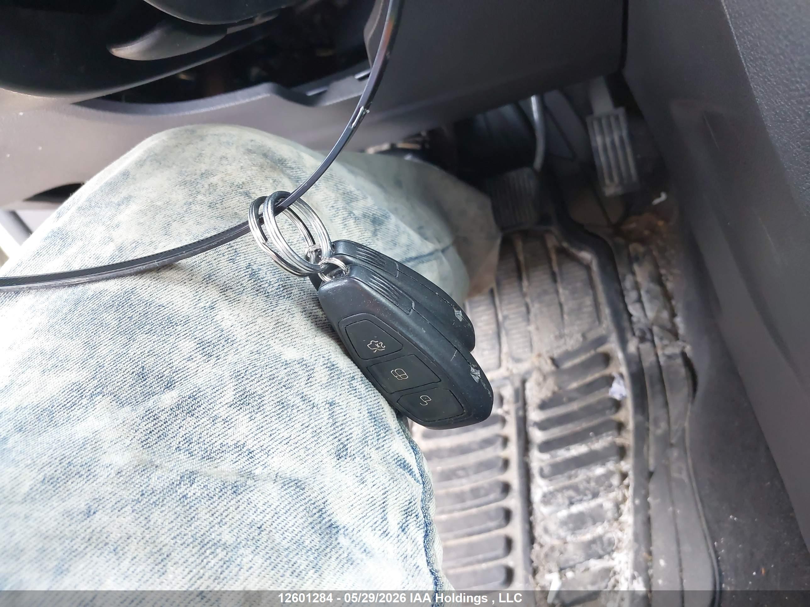 FORD FOCUS image 11
