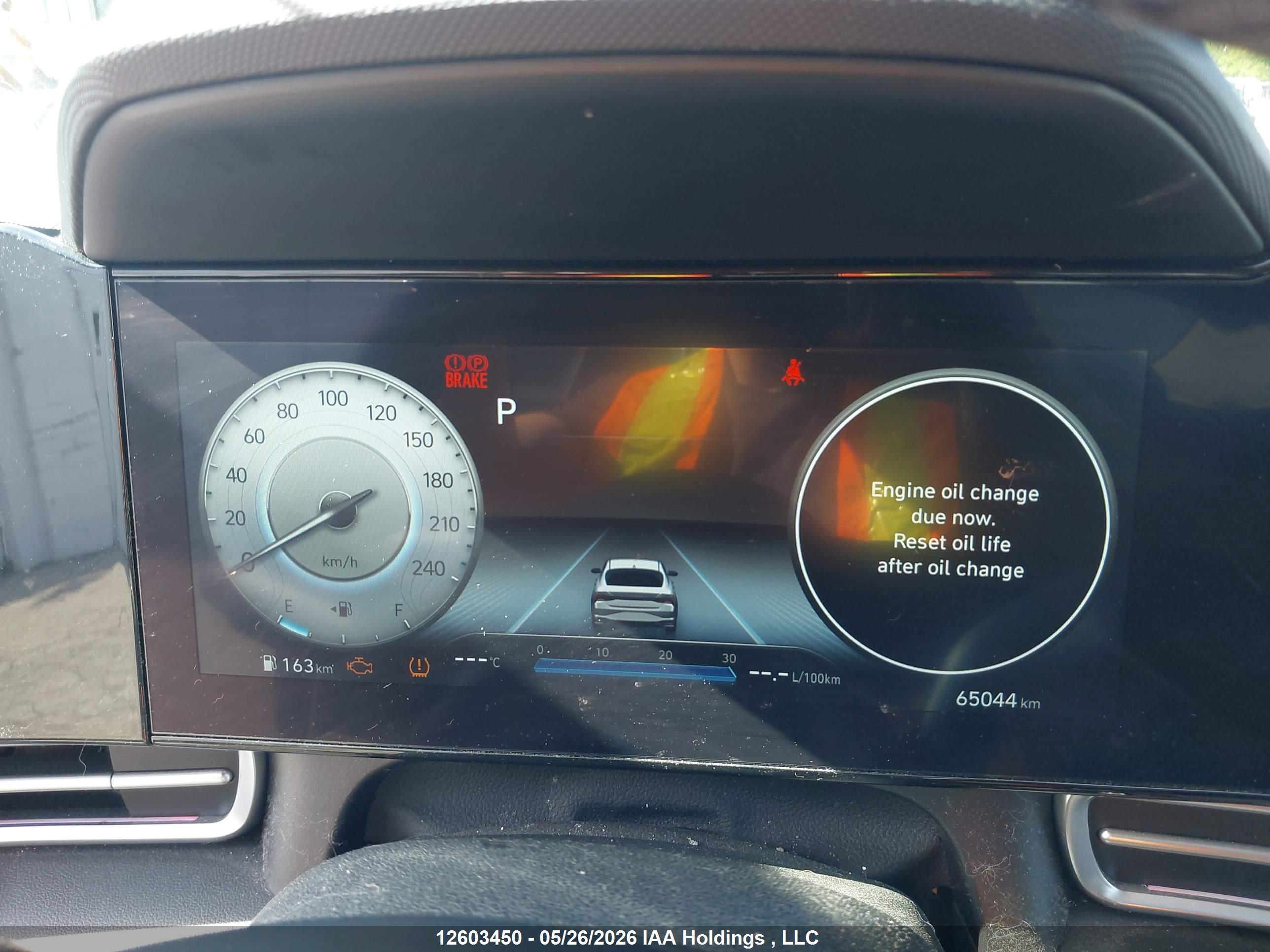 HYUNDAI ELANTRA image 7