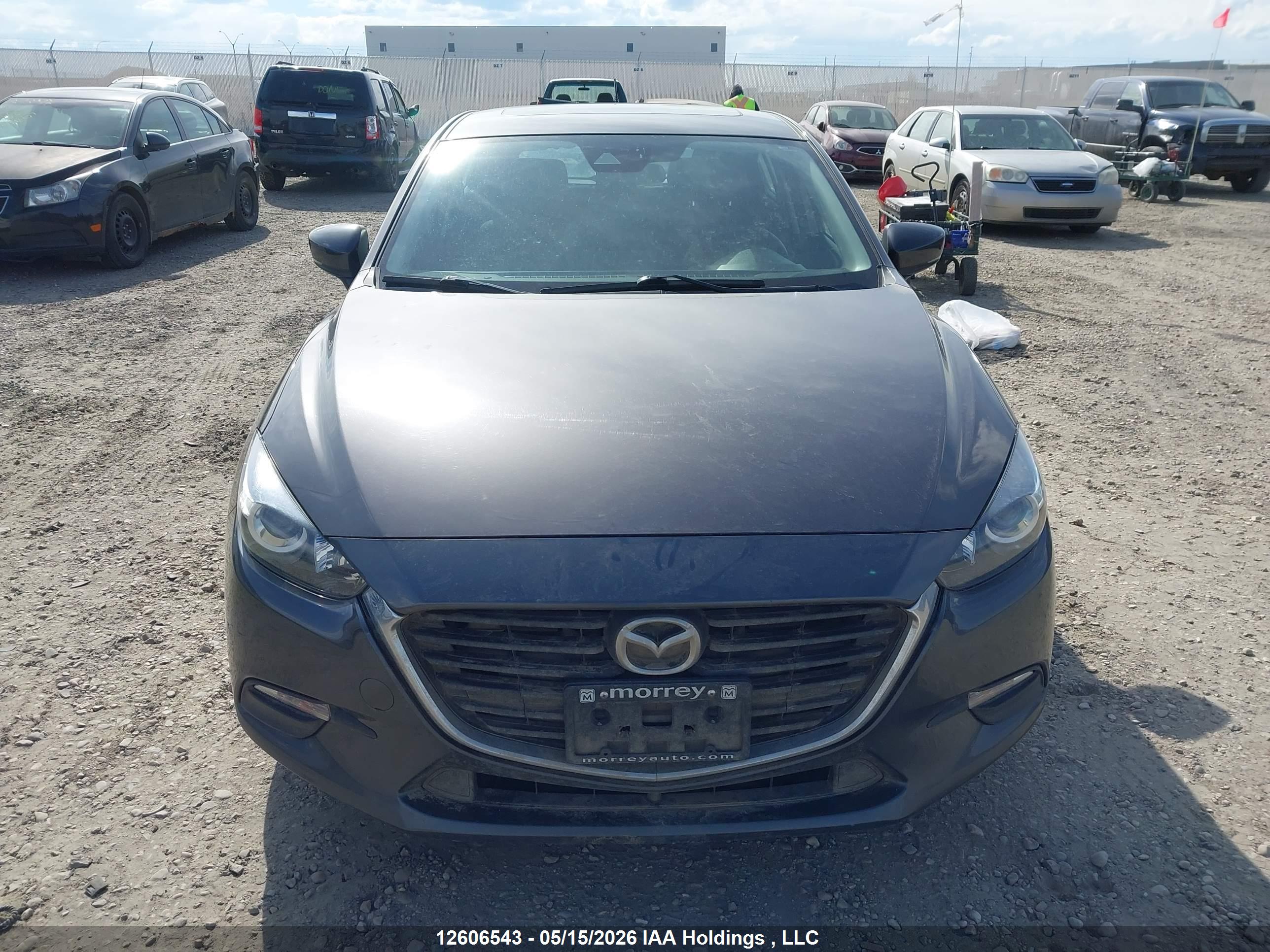 MAZDA MAZDA3 image 11