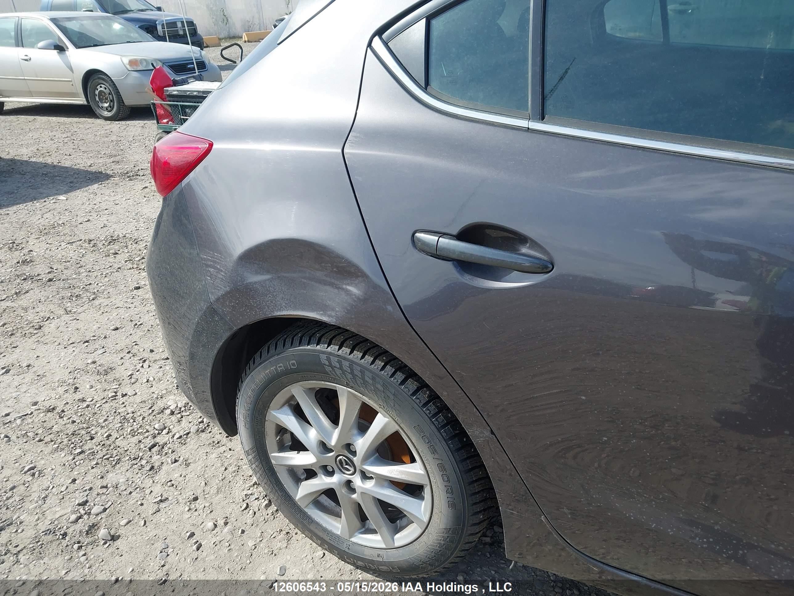 MAZDA MAZDA3 image 6