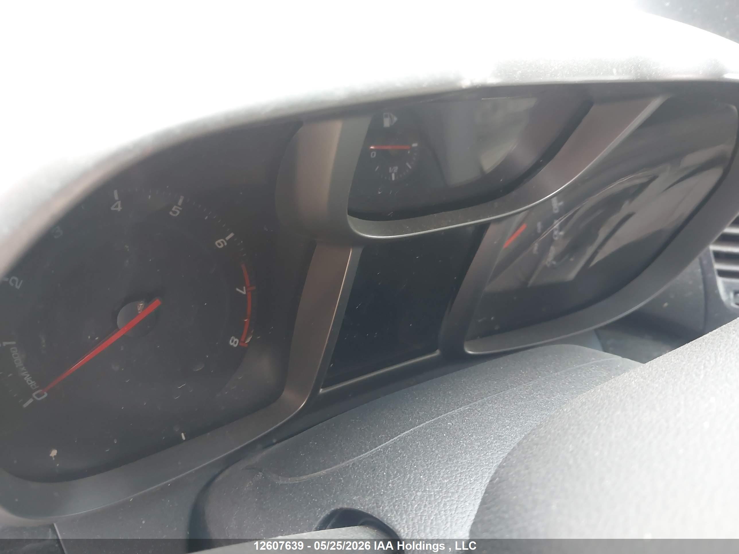 CHEVROLET ORLANDO image 7