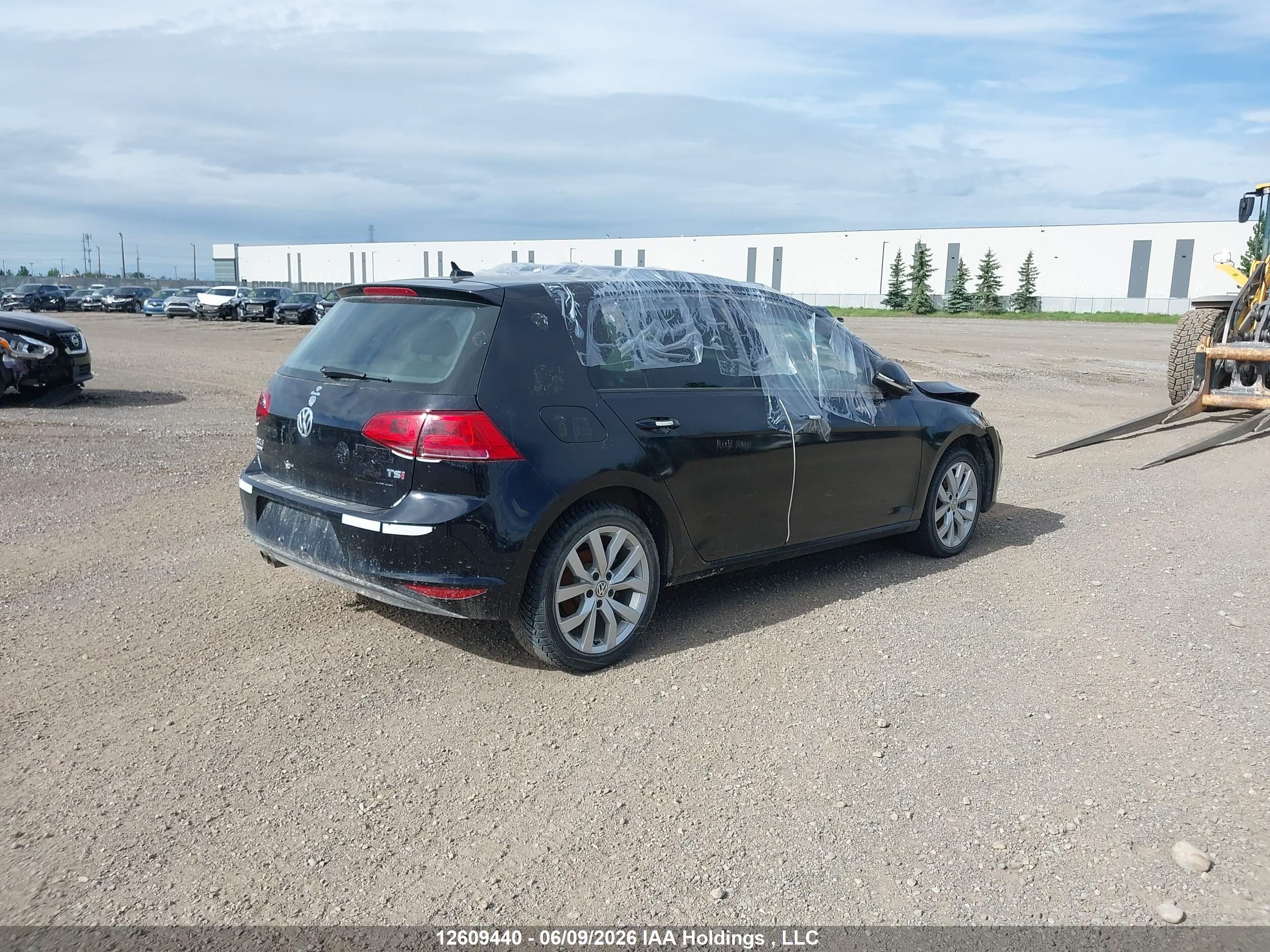 VOLKSWAGEN GOLF image 4