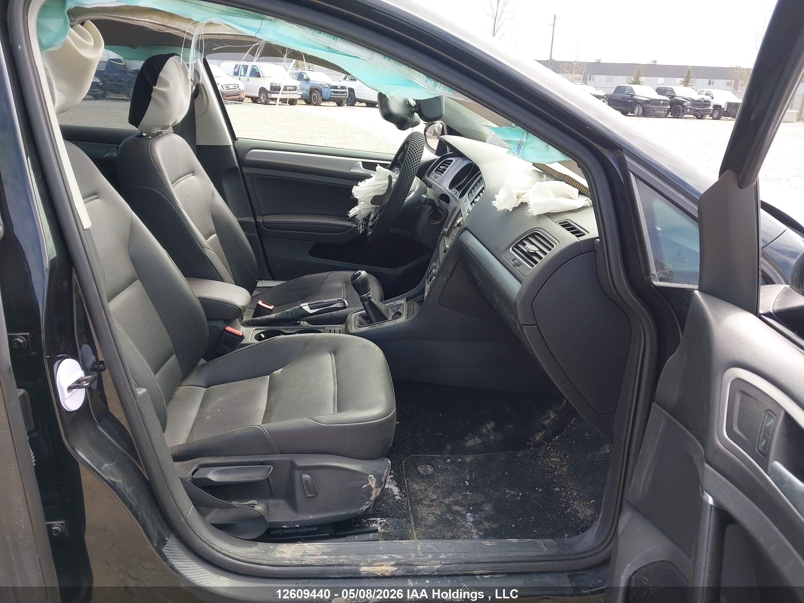 VOLKSWAGEN GOLF image 5