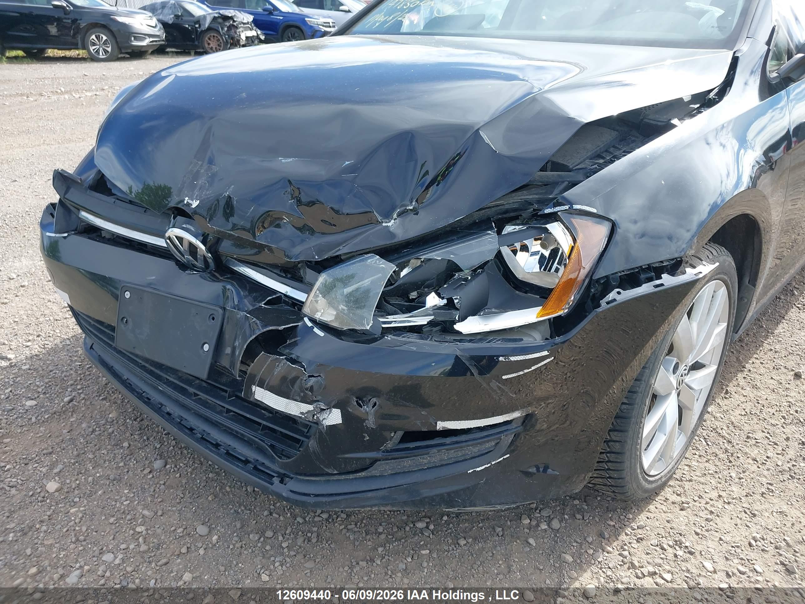 VOLKSWAGEN GOLF image 6