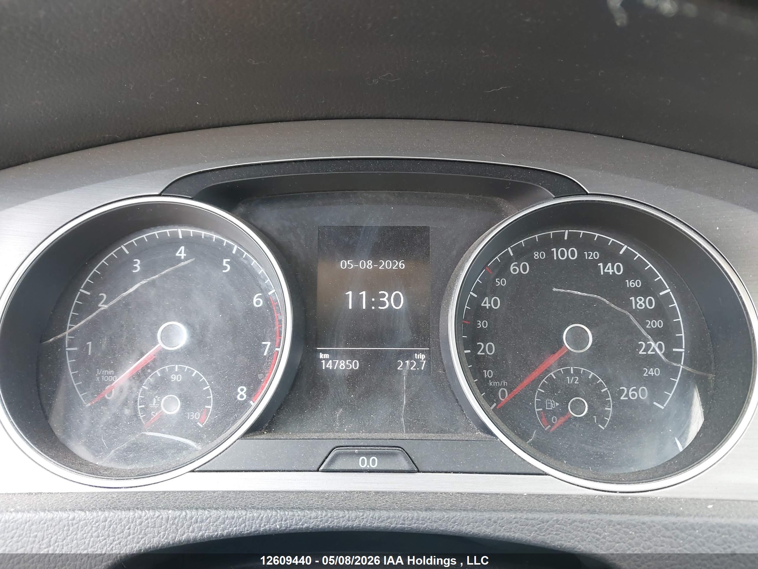VOLKSWAGEN GOLF image 7