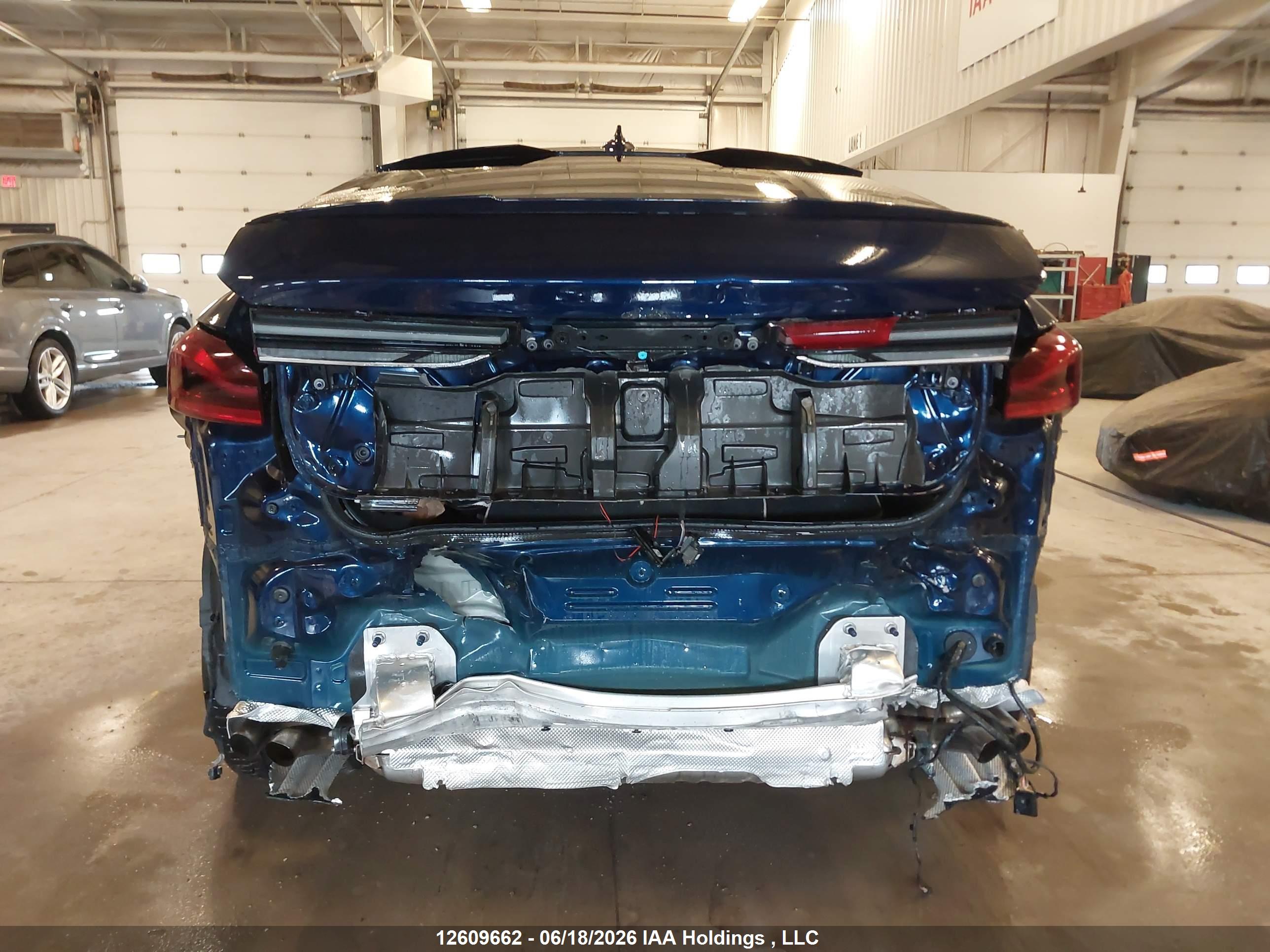 BMW X6 image 6
