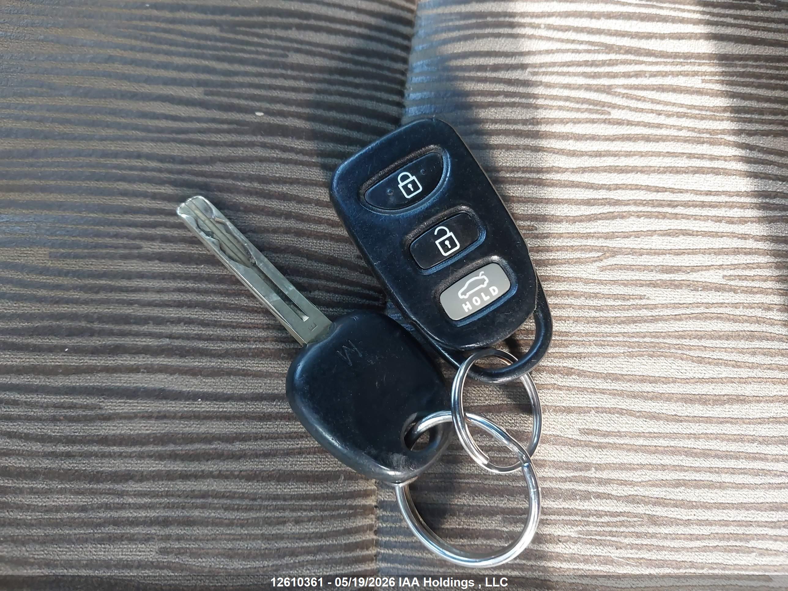 HYUNDAI SONATA image 11
