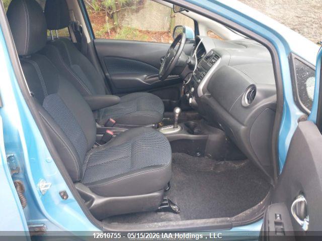 NISSAN VERSA image 6