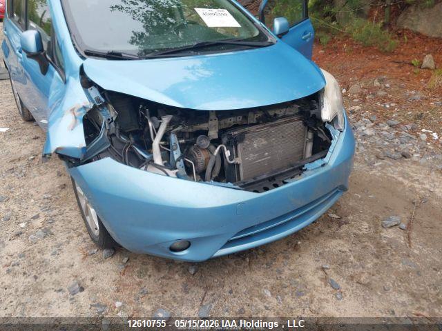 NISSAN VERSA image 7