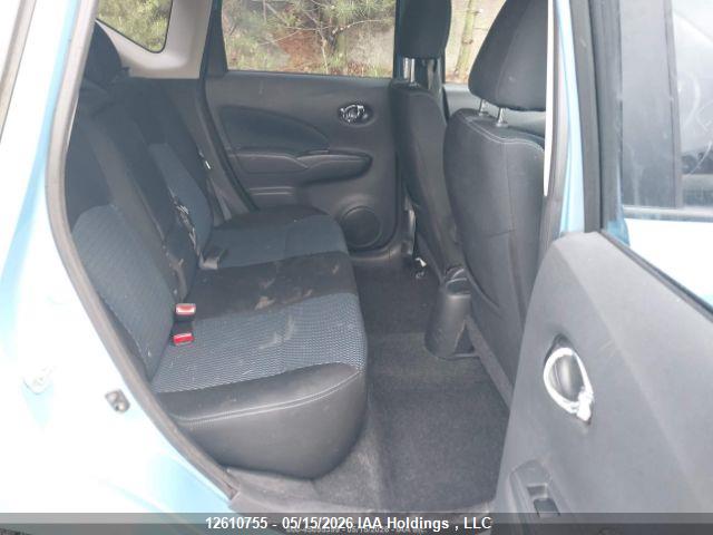 NISSAN VERSA image 9