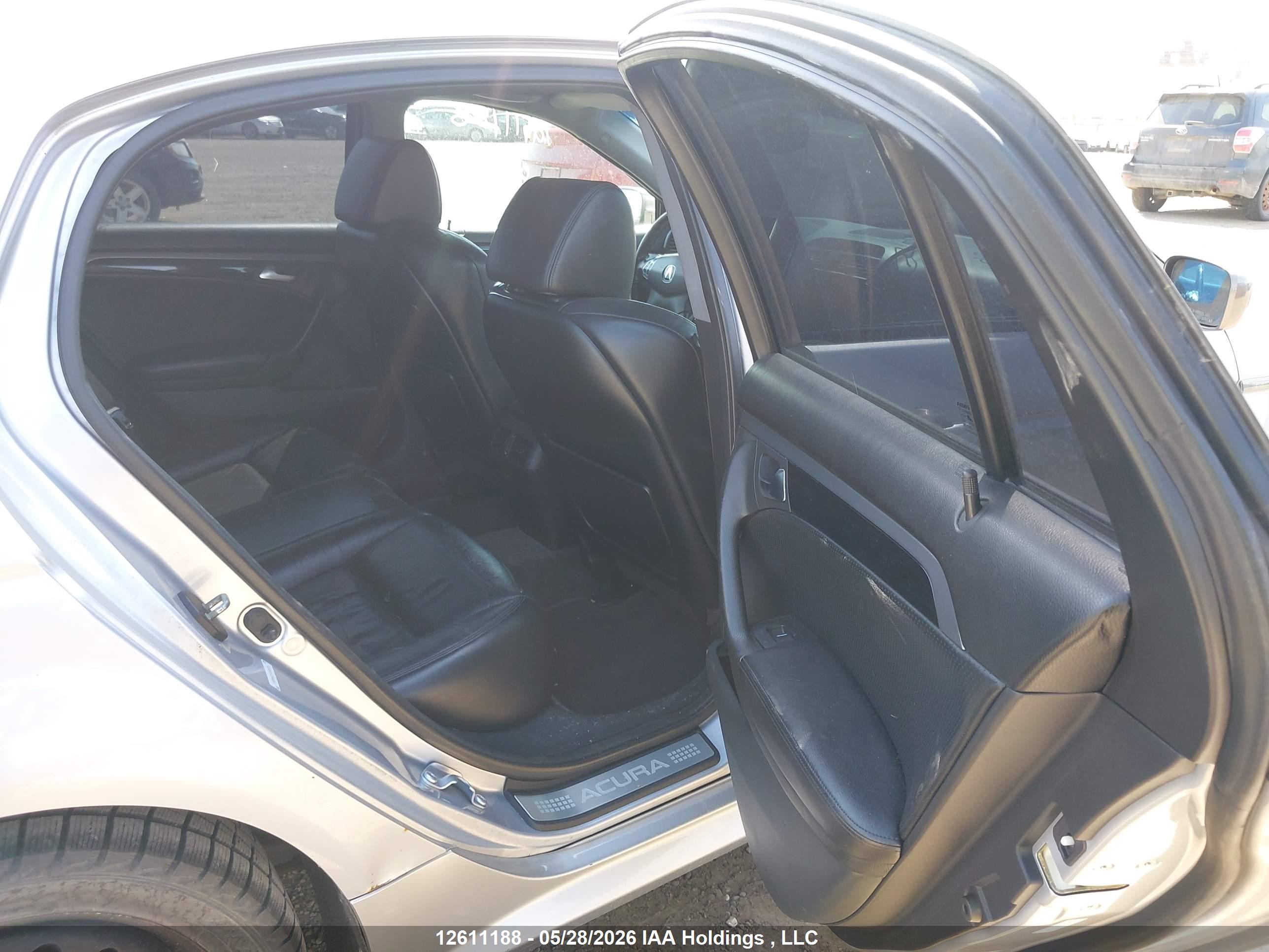 ACURA TL image 8