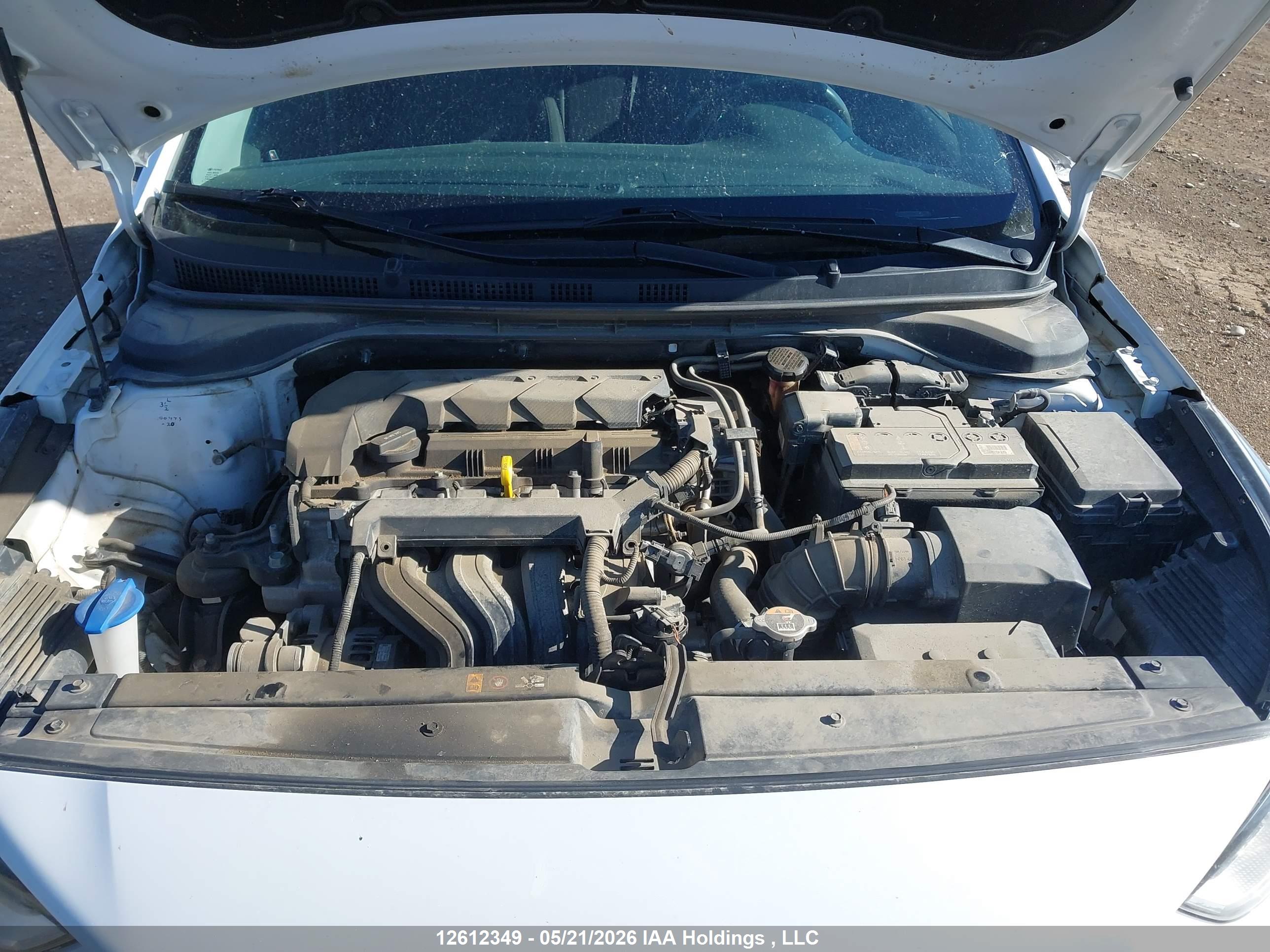 HYUNDAI ACCENT image 10