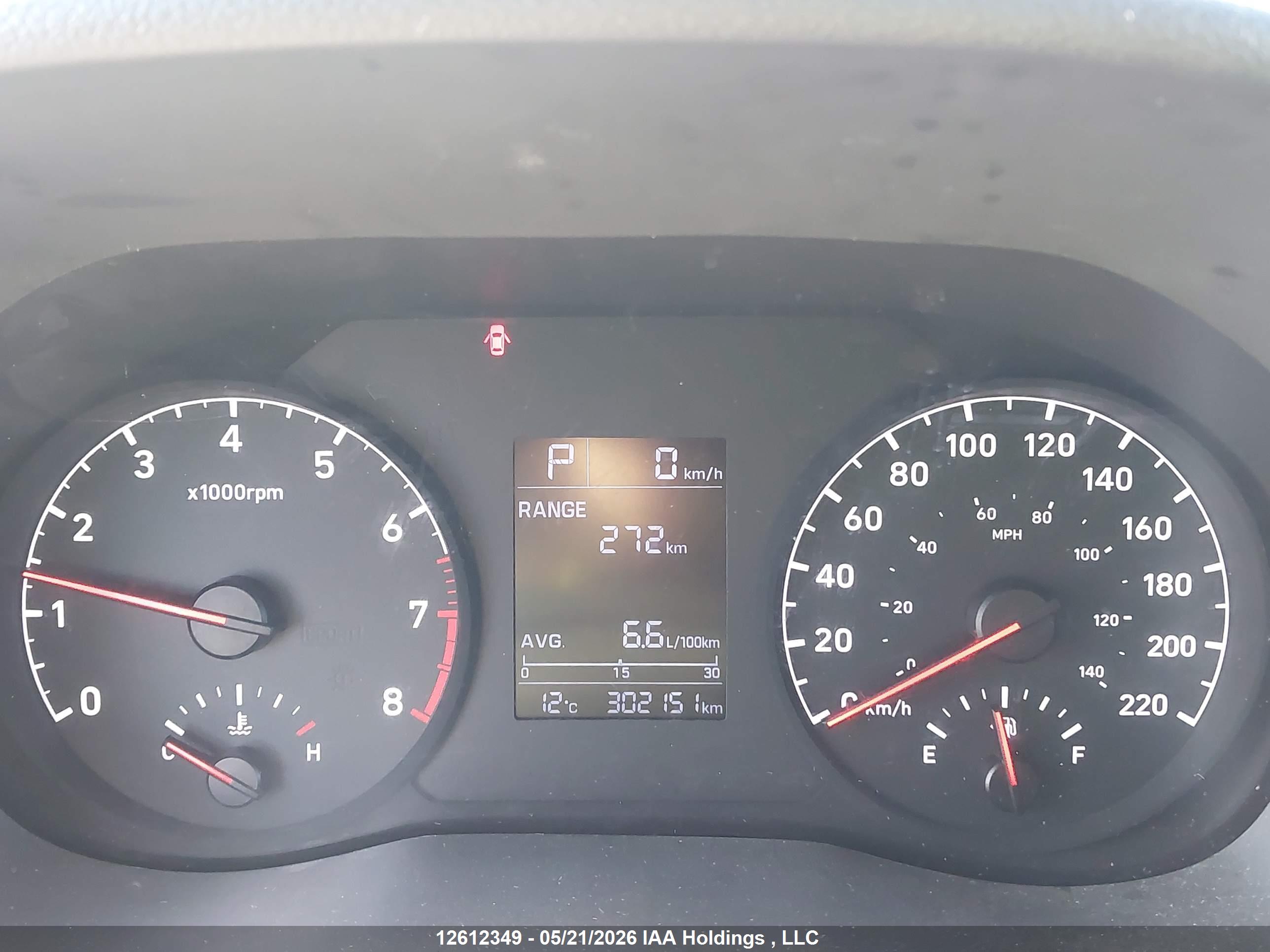 HYUNDAI ACCENT image 7