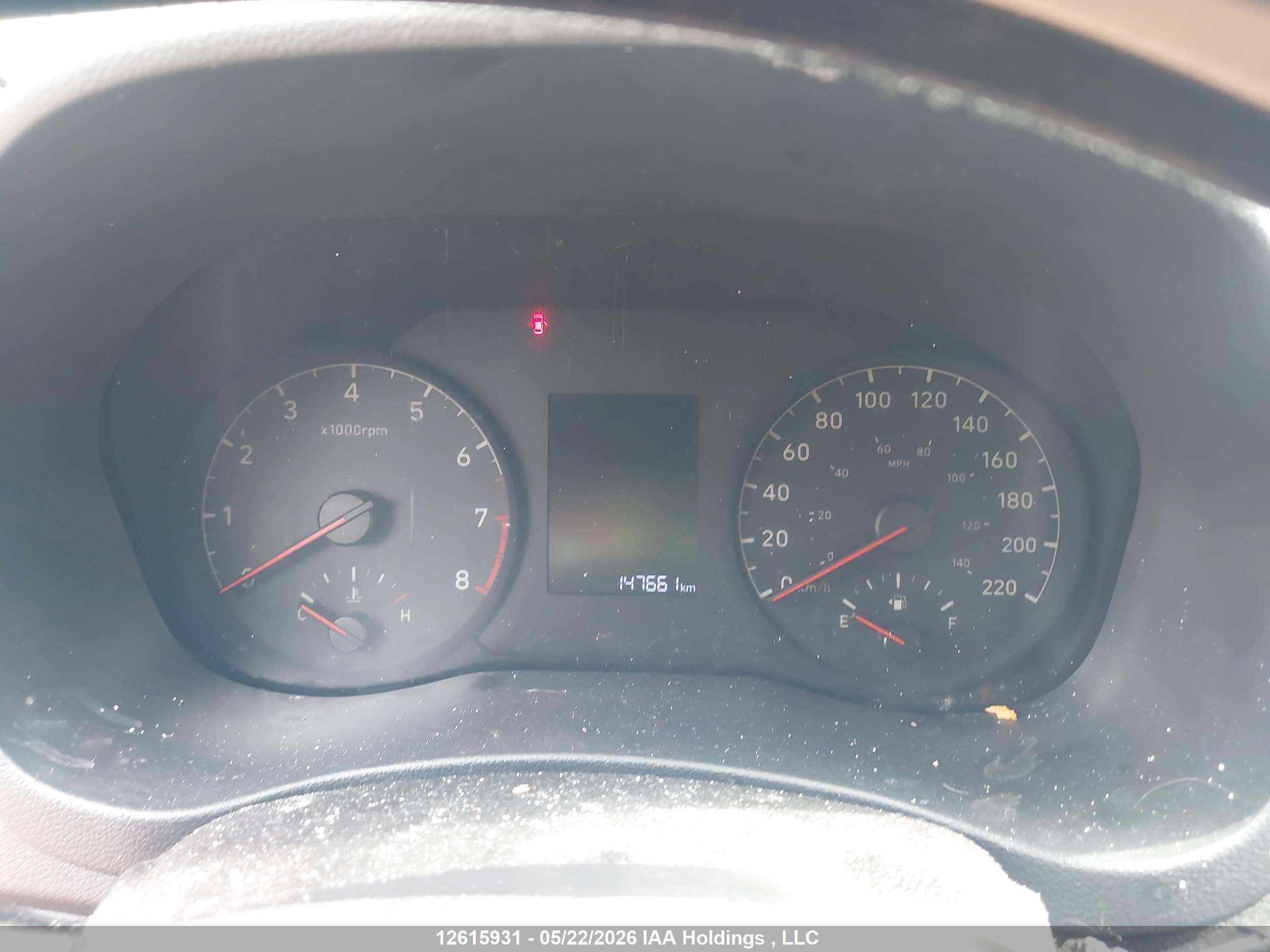 HYUNDAI ACCENT image 7