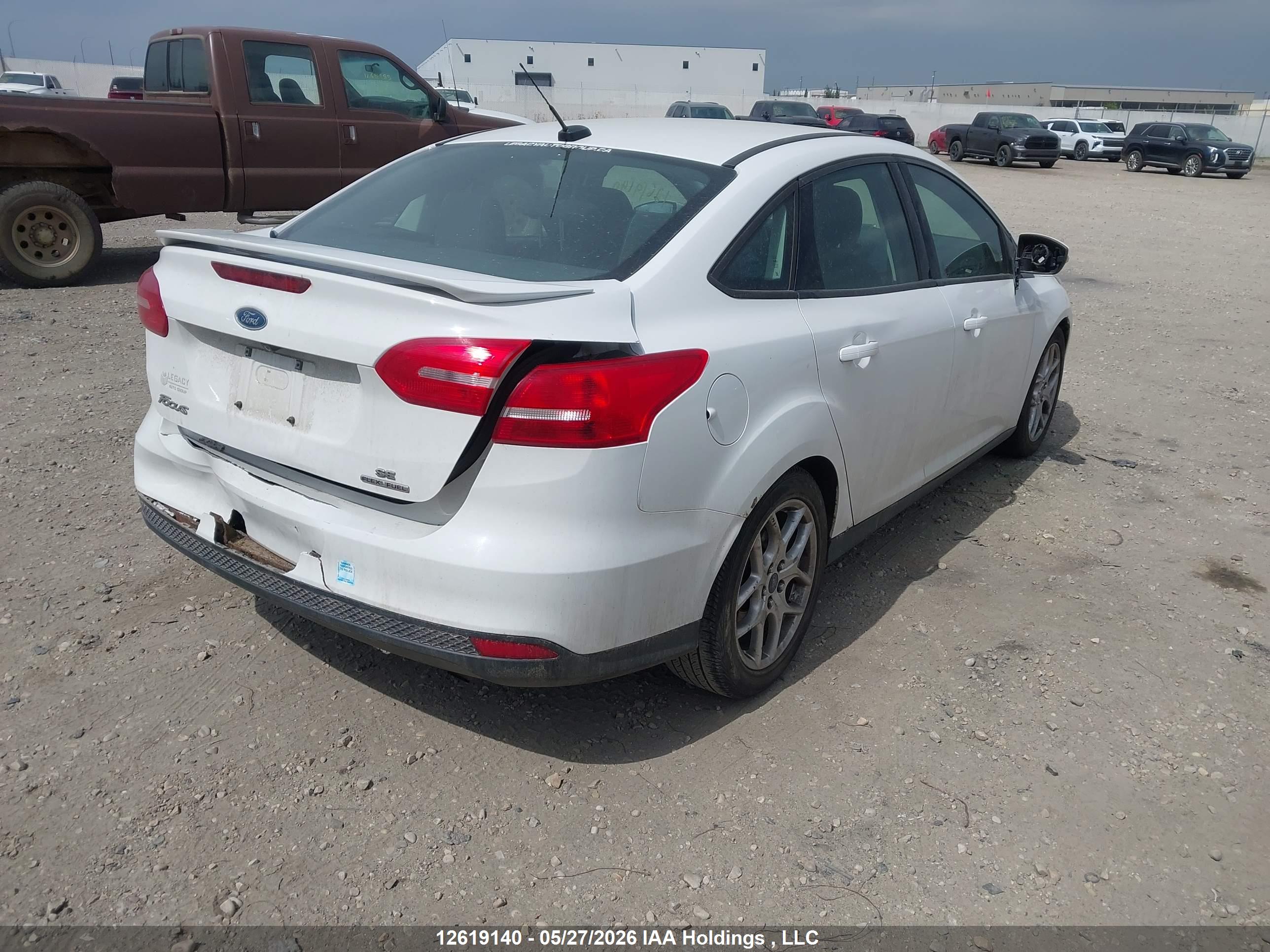 FORD FOCUS image 4