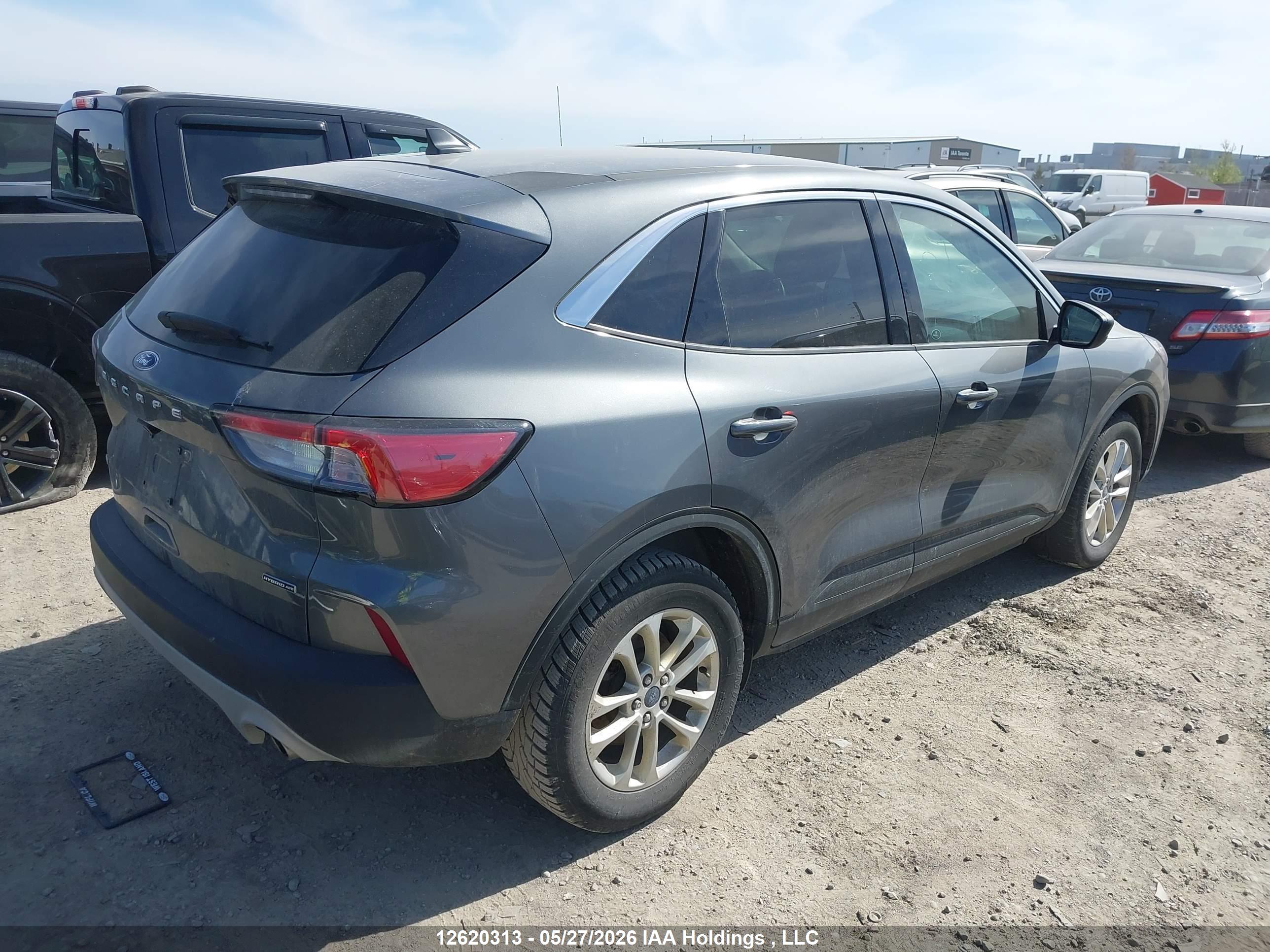 FORD ESCAPE image 4