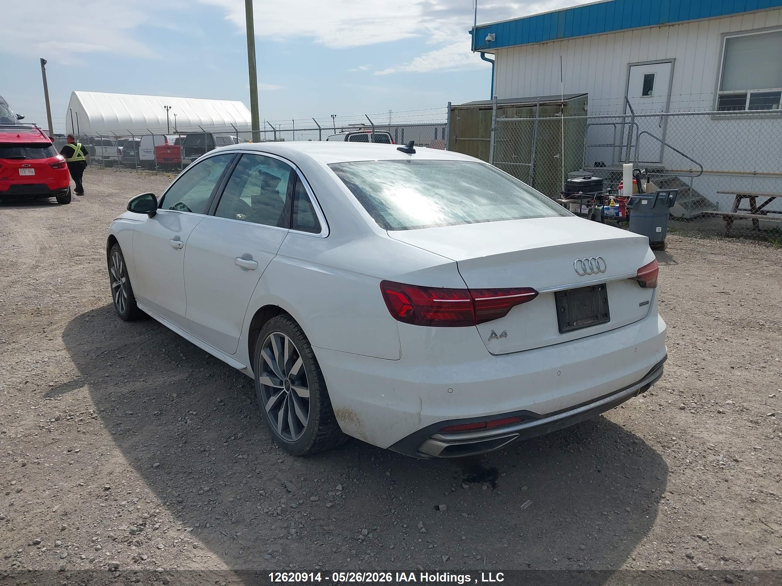 AUDI A4 image 3