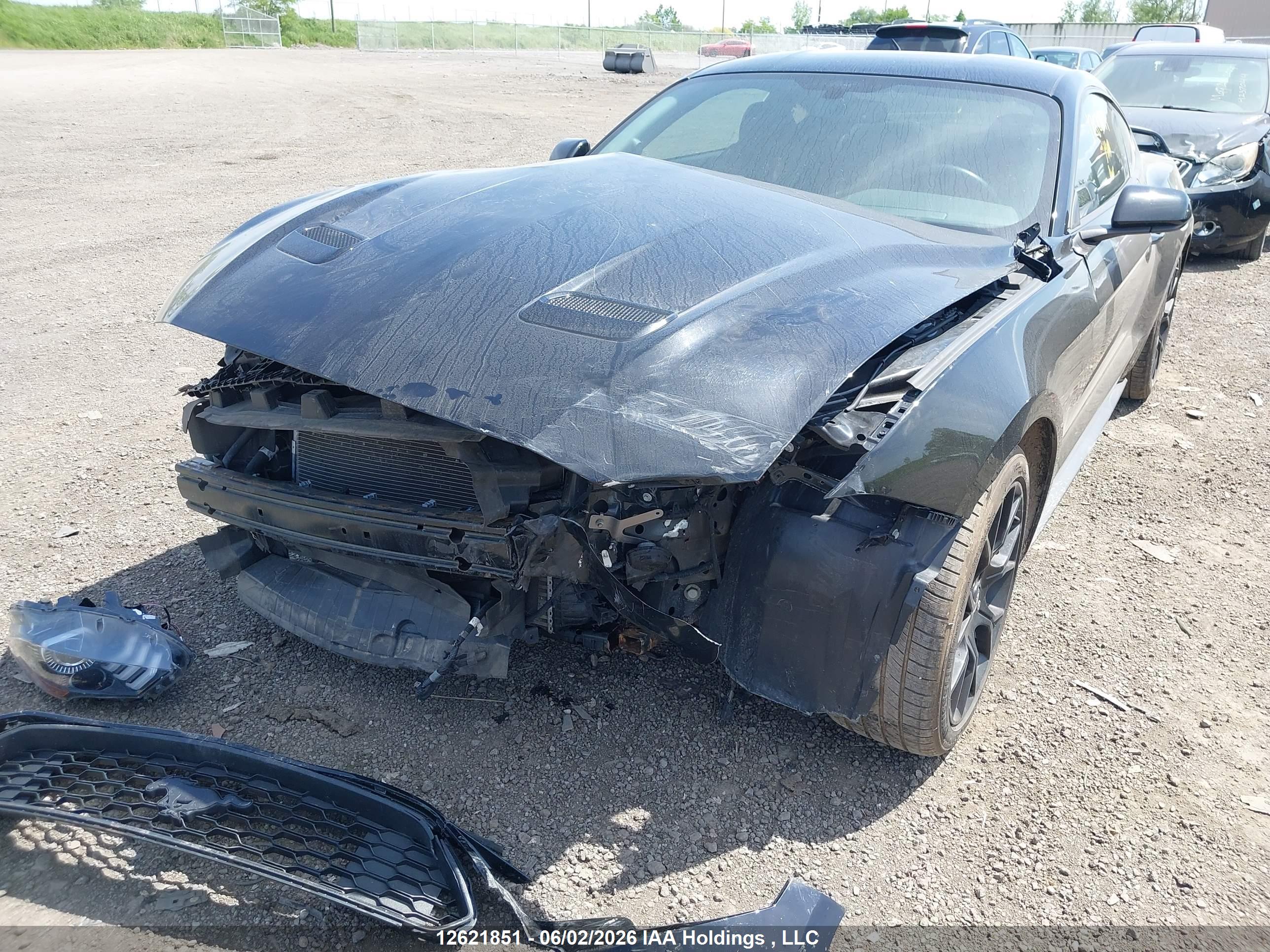 FORD MUSTANG image 6