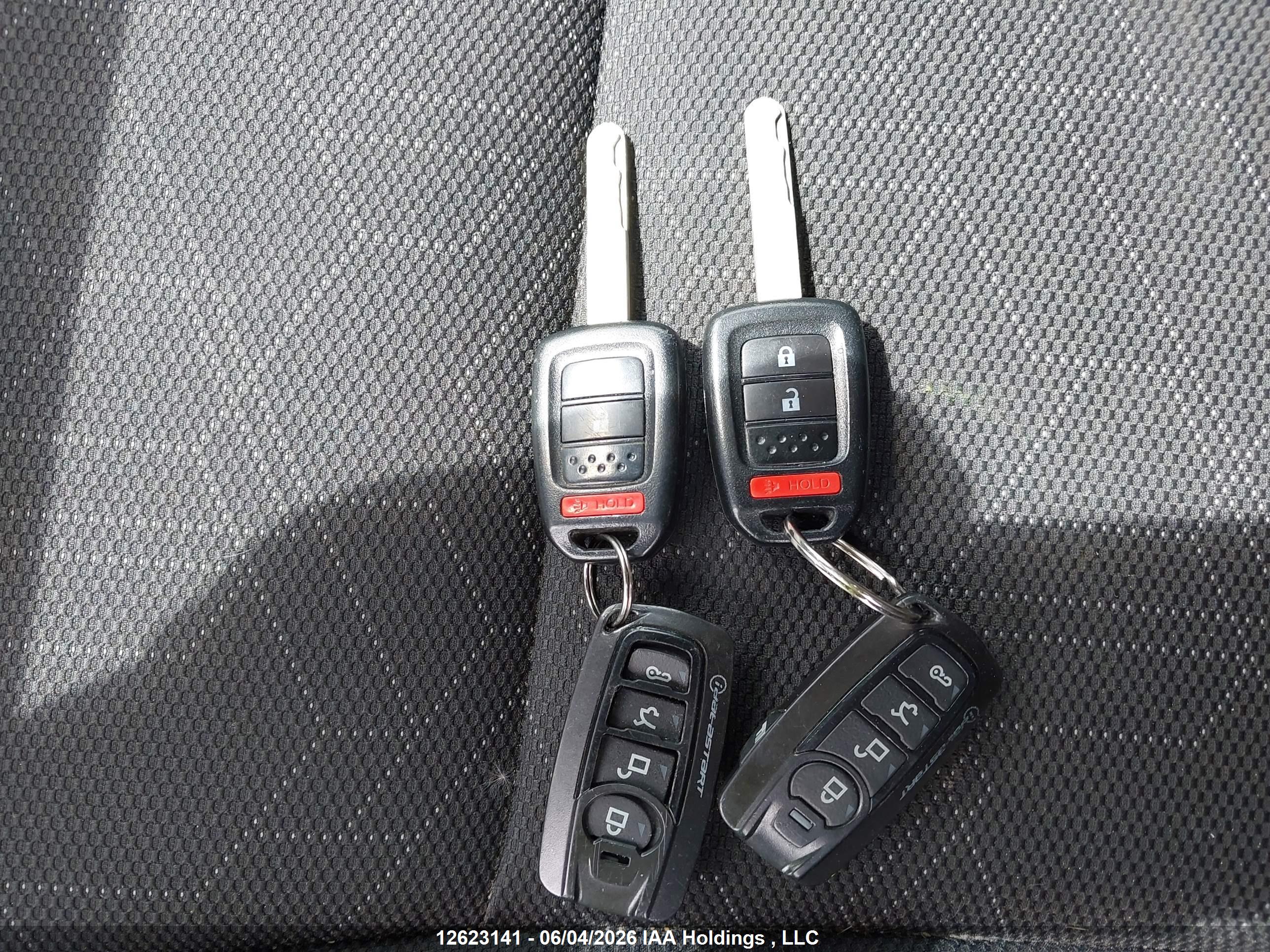 HONDA FIT image 11