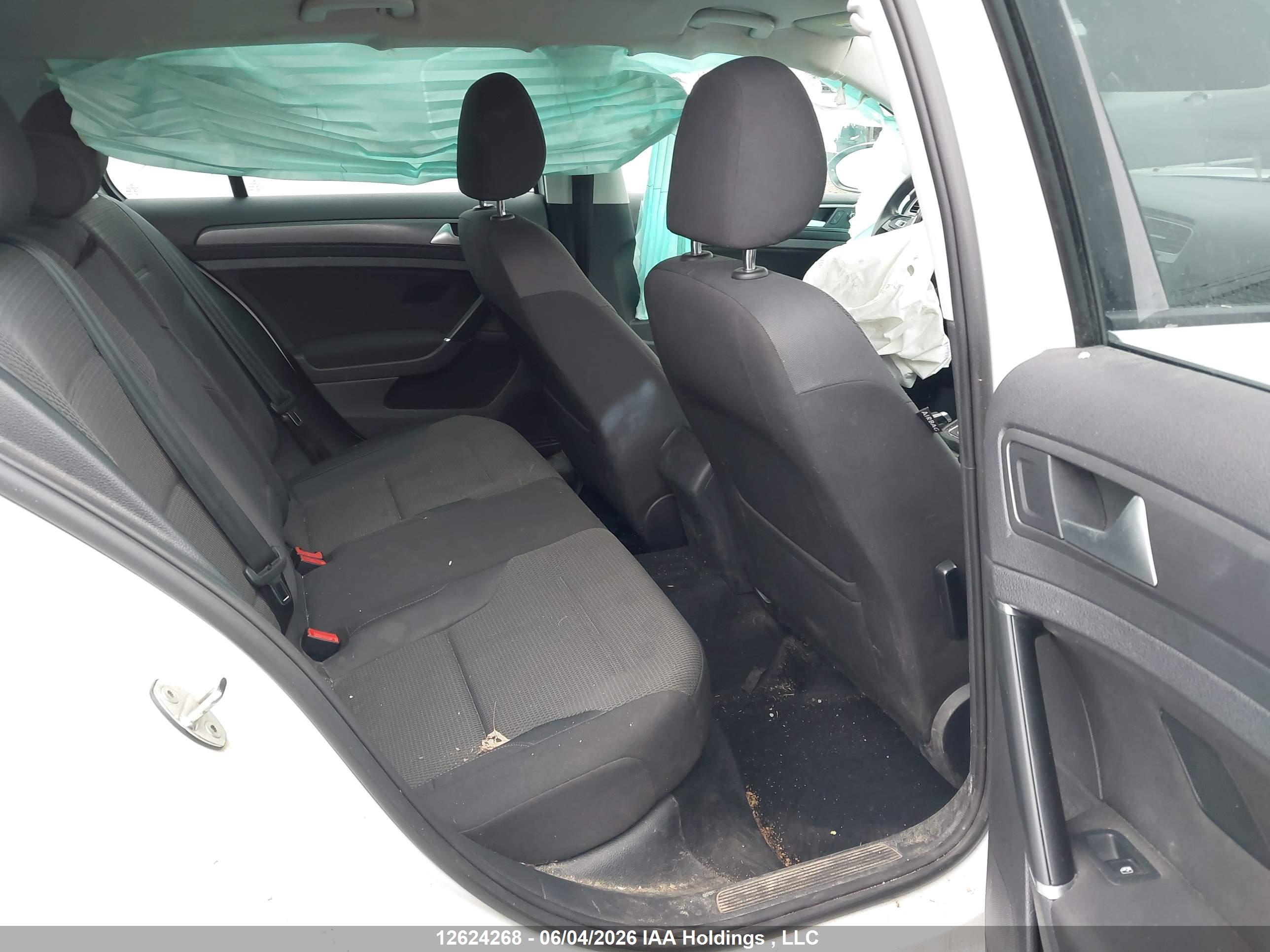 VOLKSWAGEN GOLF image 8