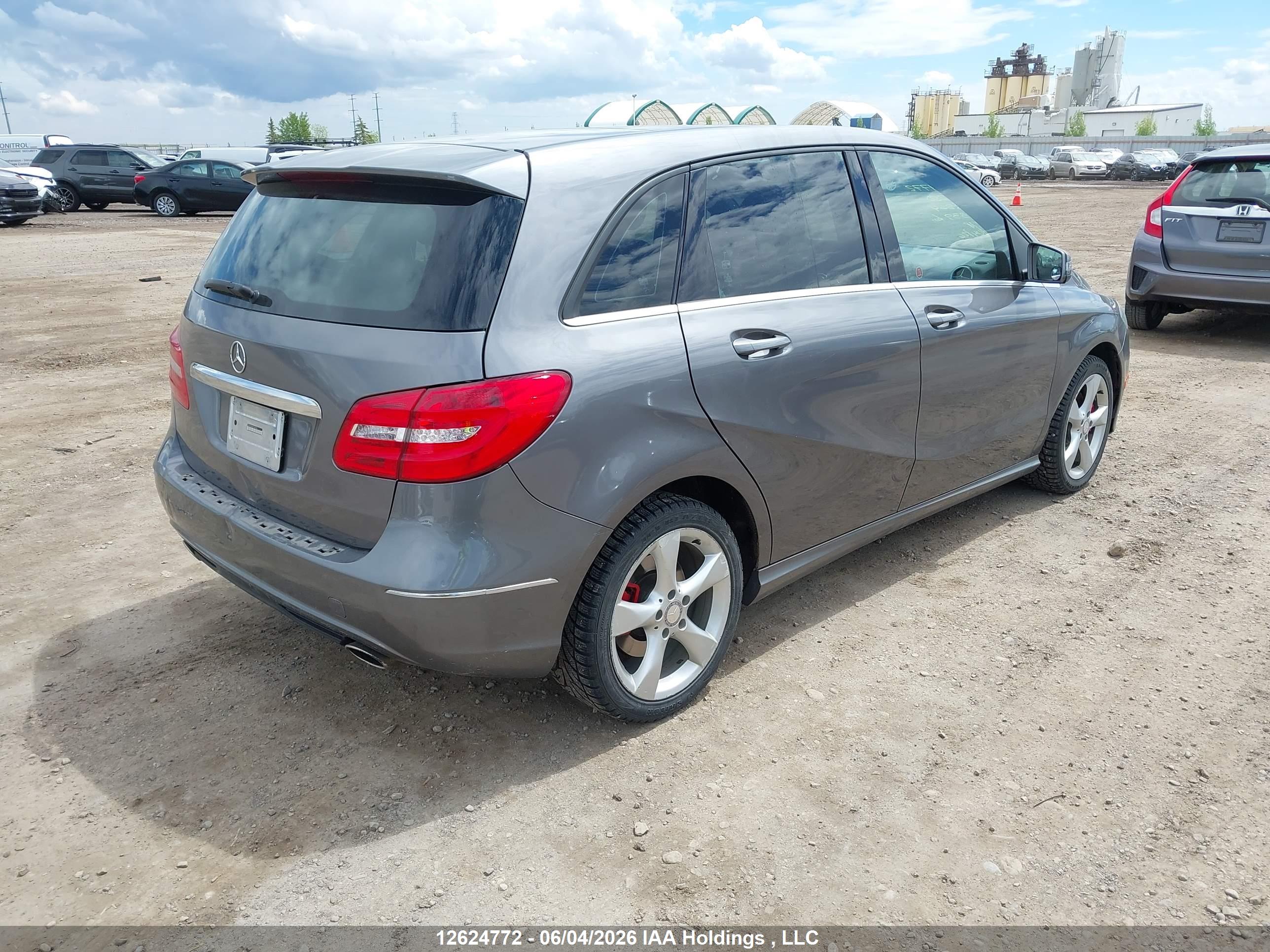 MERCEDES-BENZ B image 4