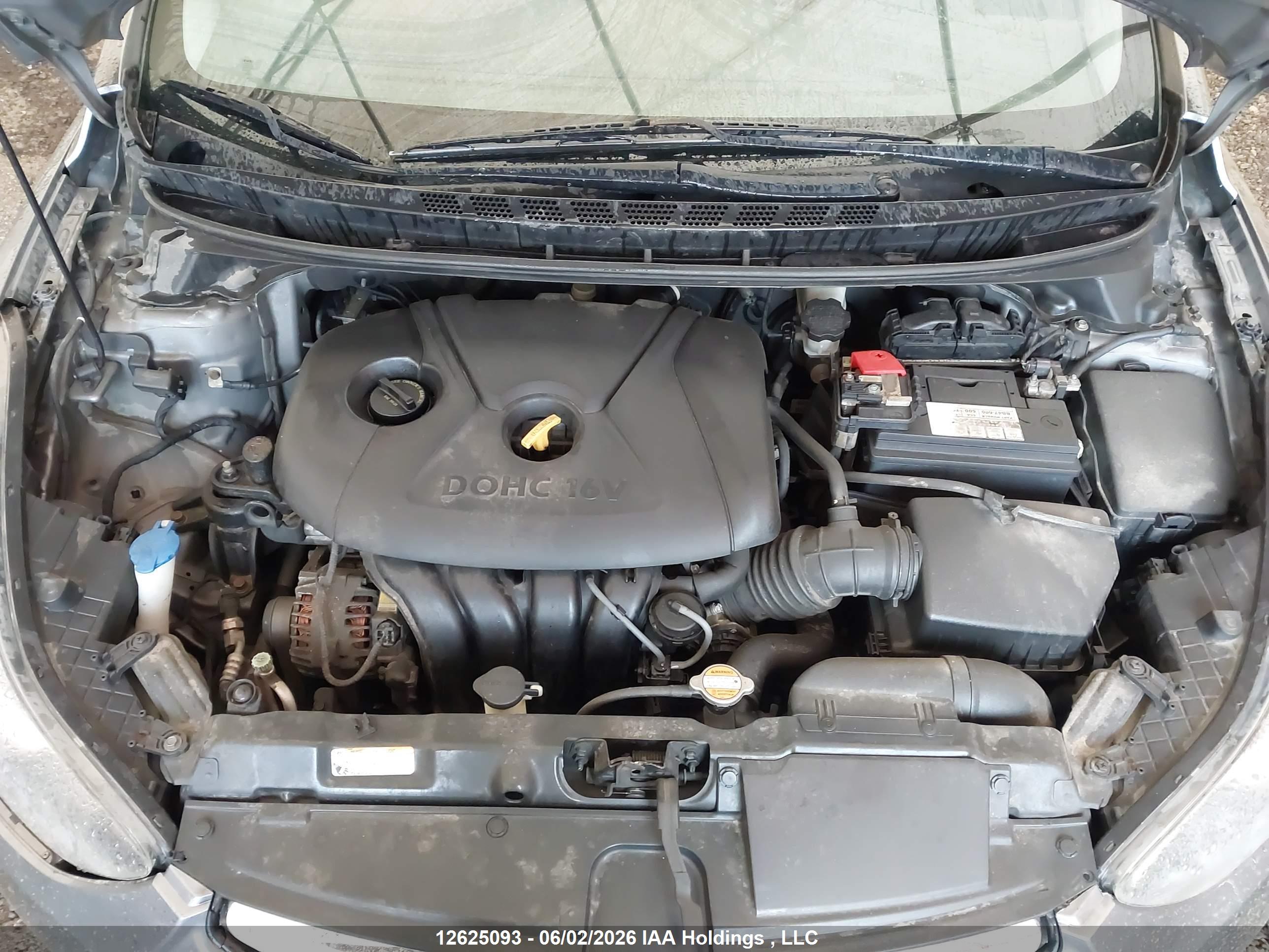 HYUNDAI ELANTRA image 10