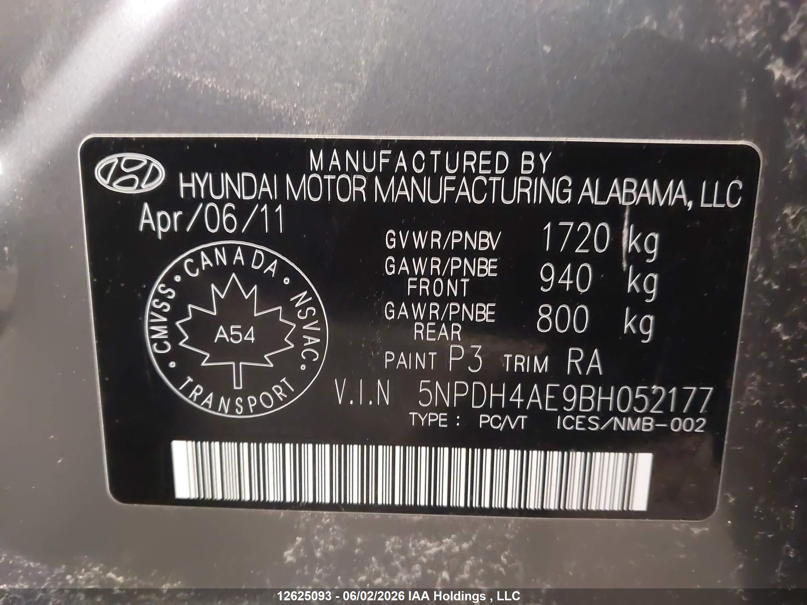 HYUNDAI ELANTRA image 9