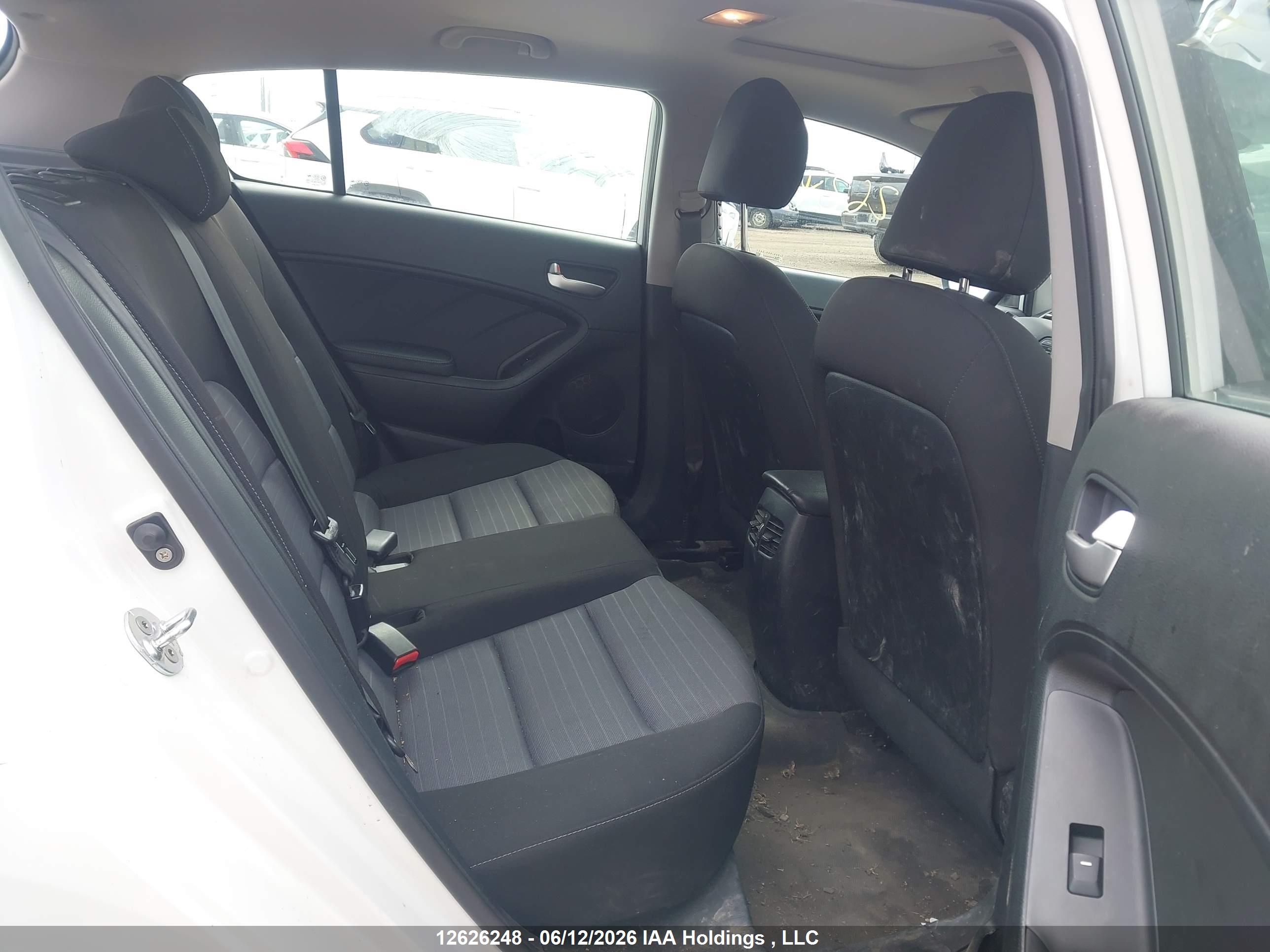 KIA FORTE image 8