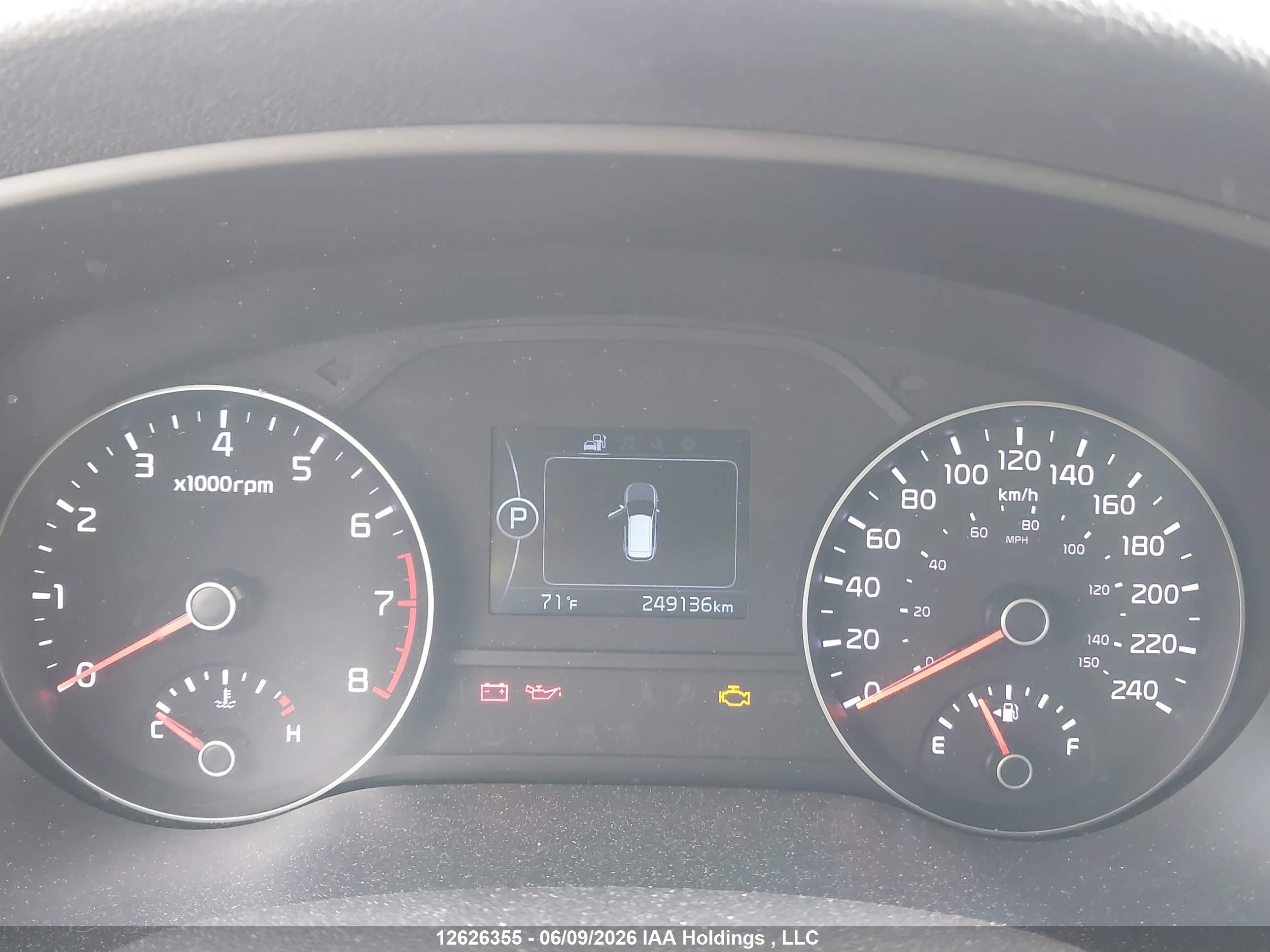 KIA SPORTAGE image 7