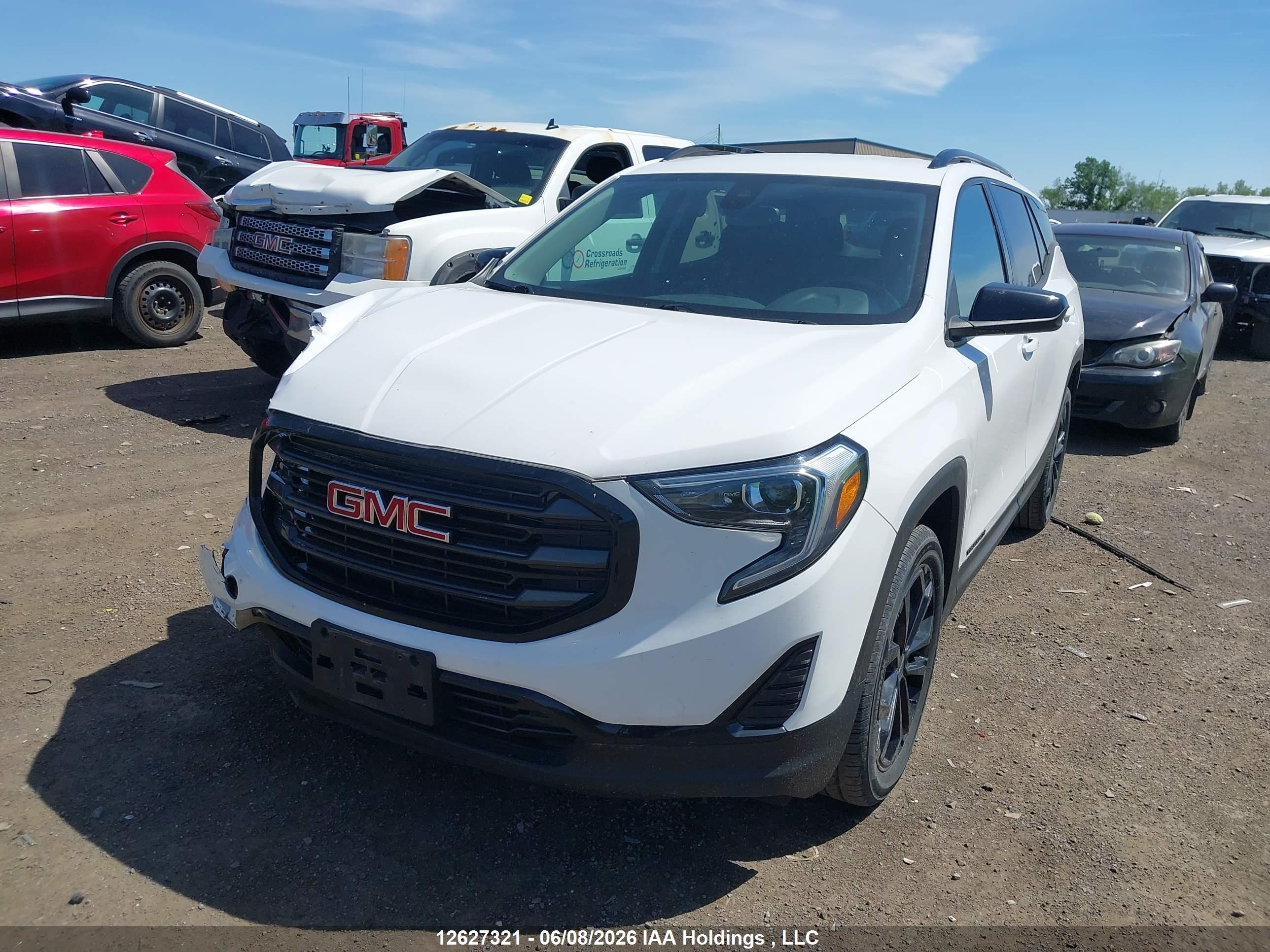 GMC TERRAIN image 2