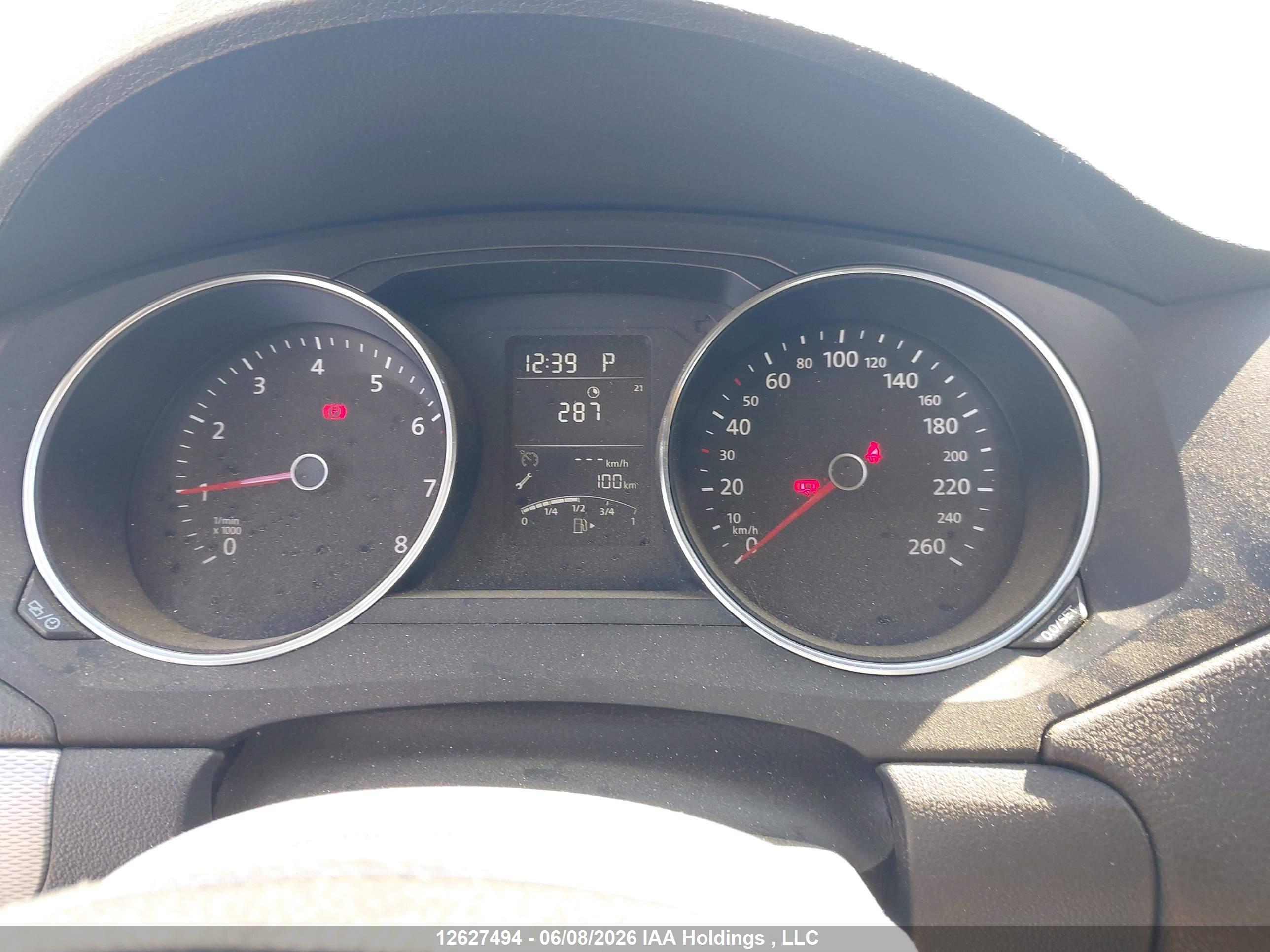 VOLKSWAGEN JETTA image 7