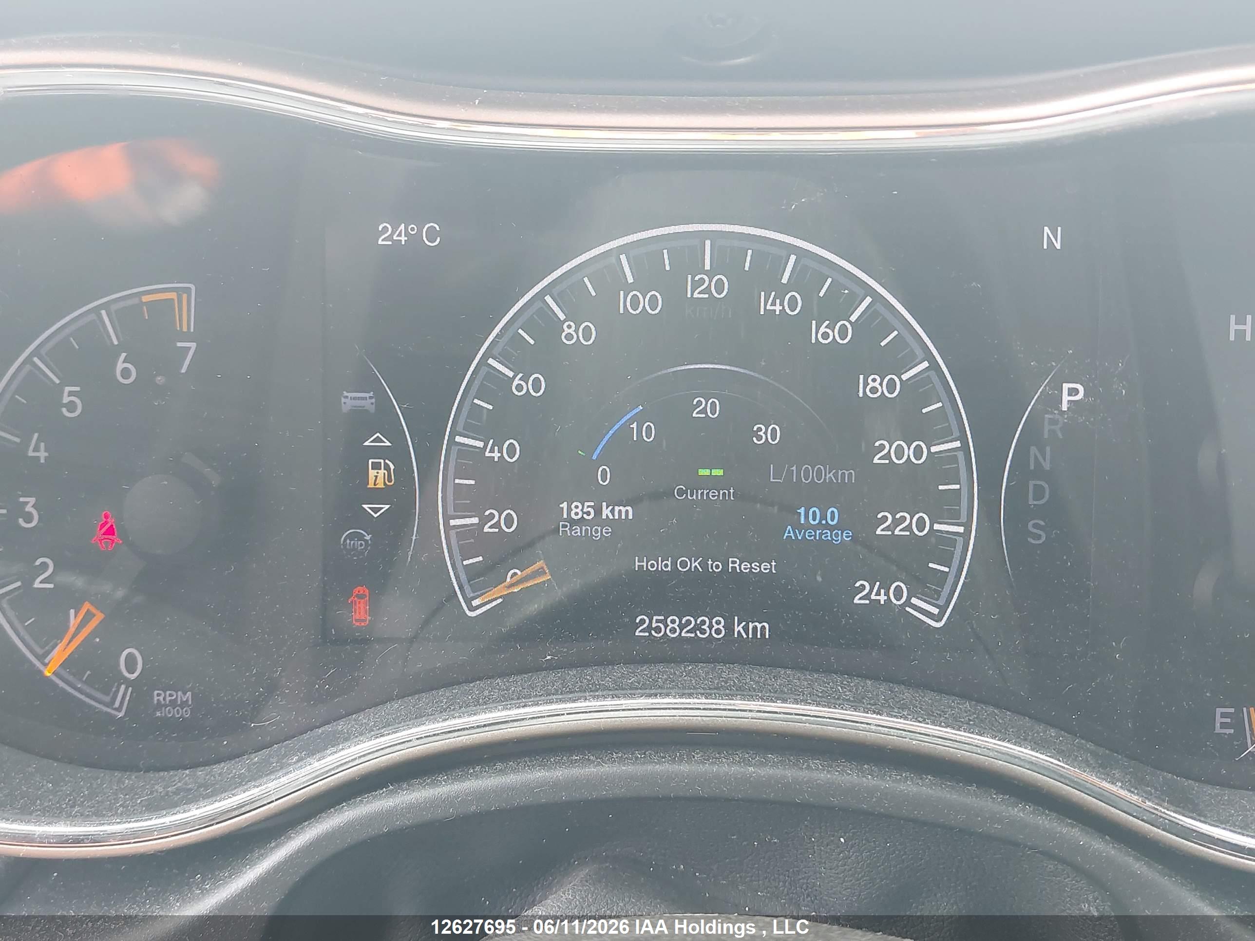 JEEP GRAND image 7