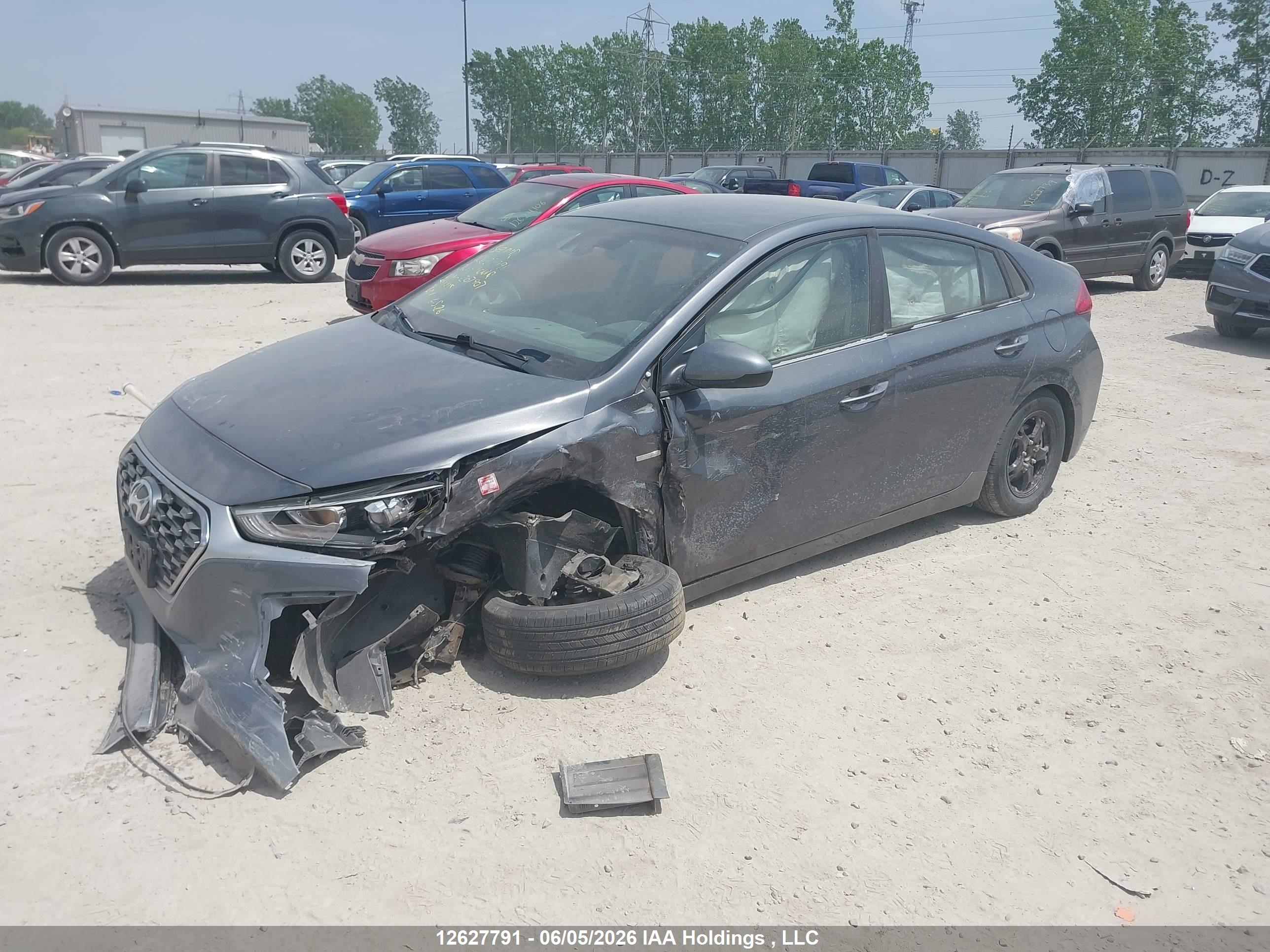 HYUNDAI IONIQ image 2
