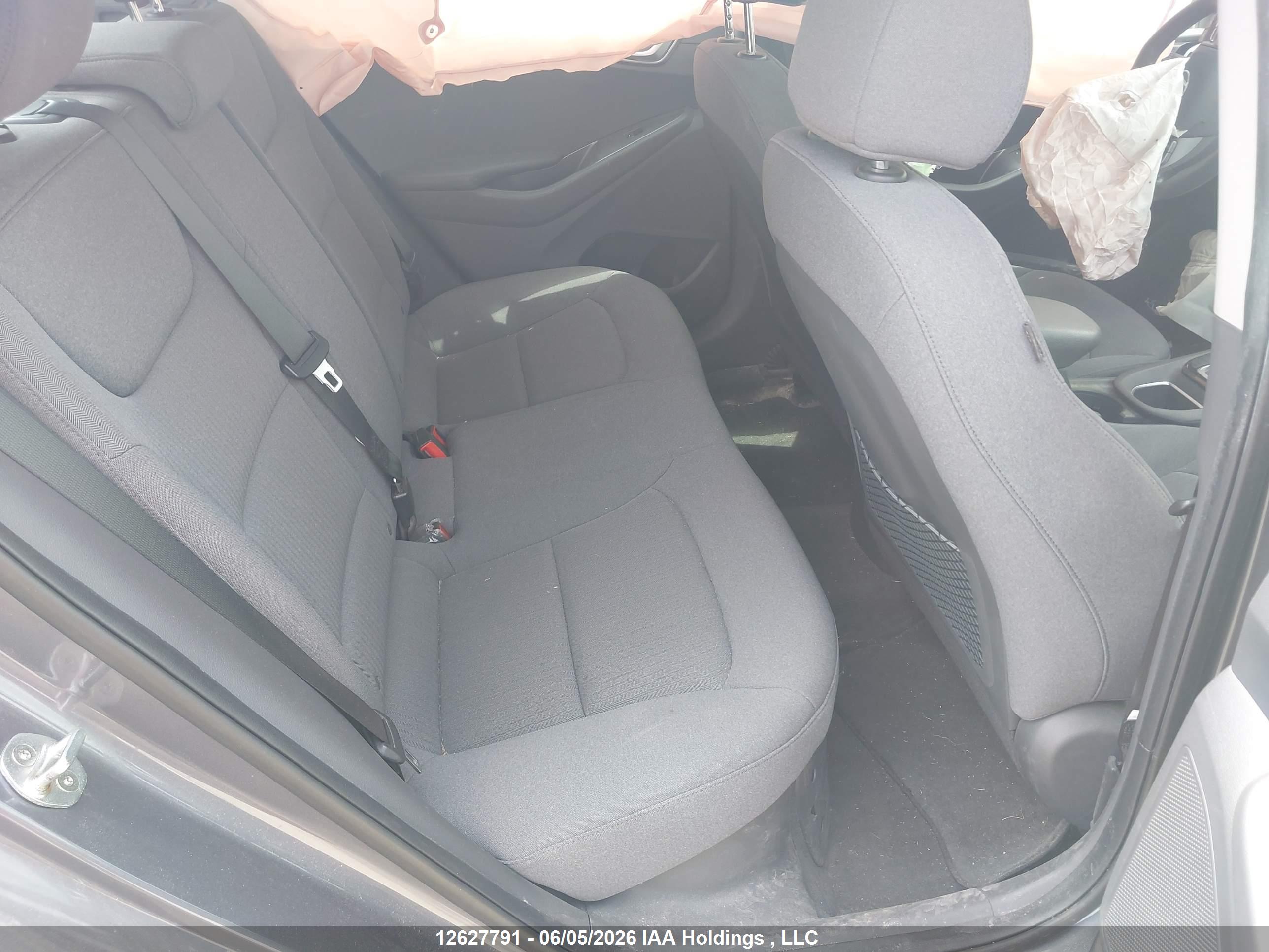 HYUNDAI IONIQ image 8
