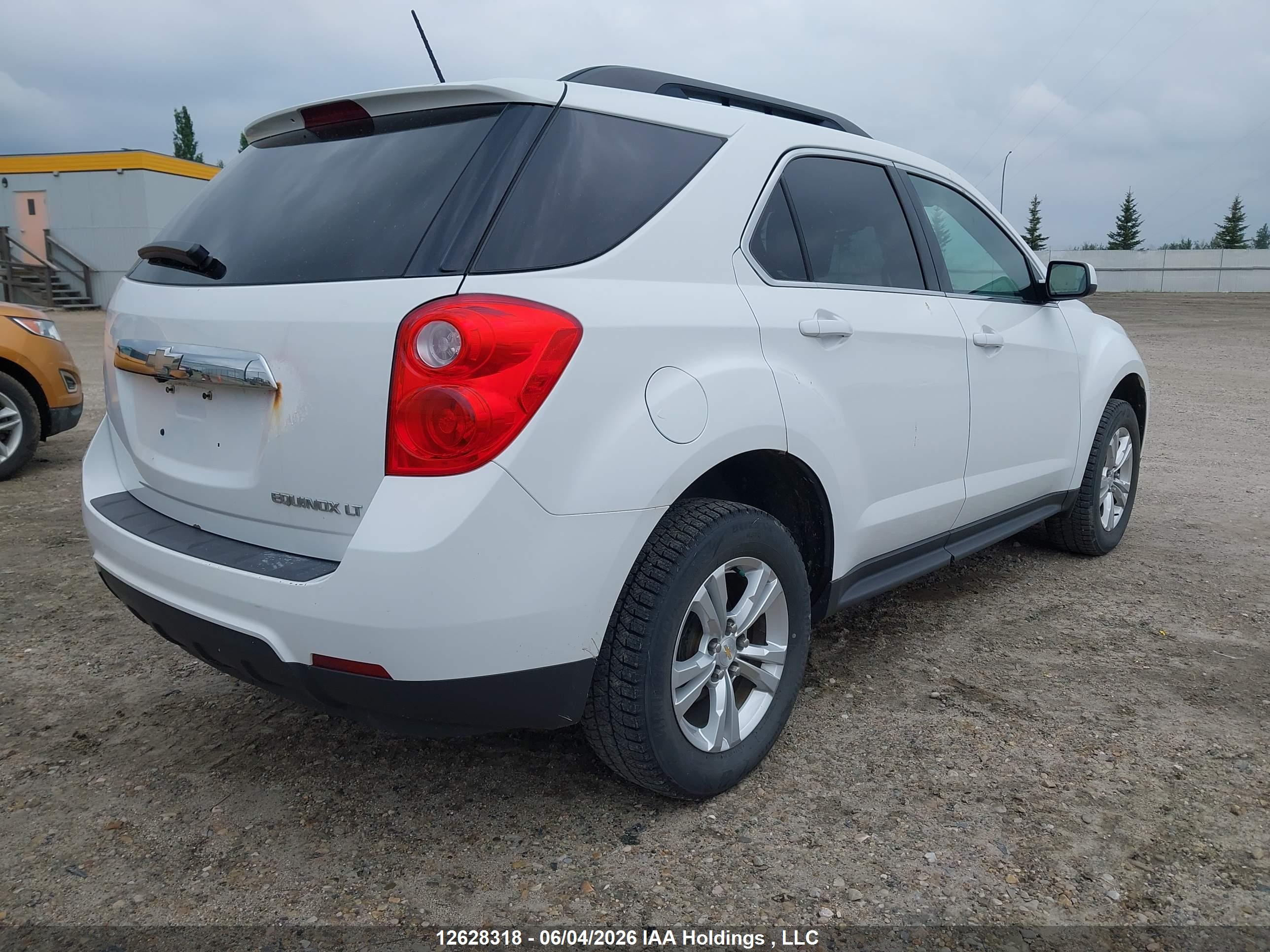 CHEVROLET EQUINOX image 4