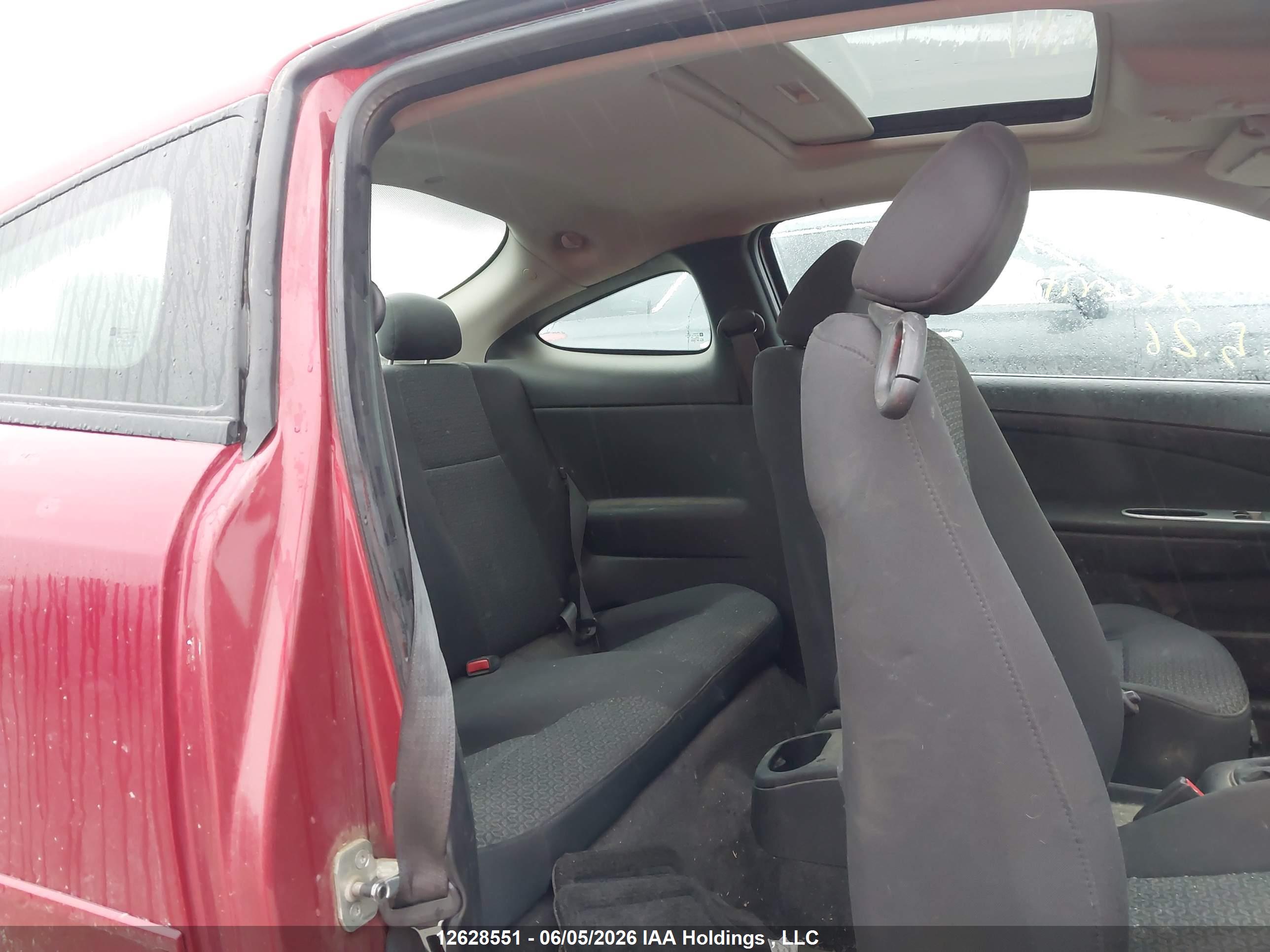 PONTIAC G5 image 8