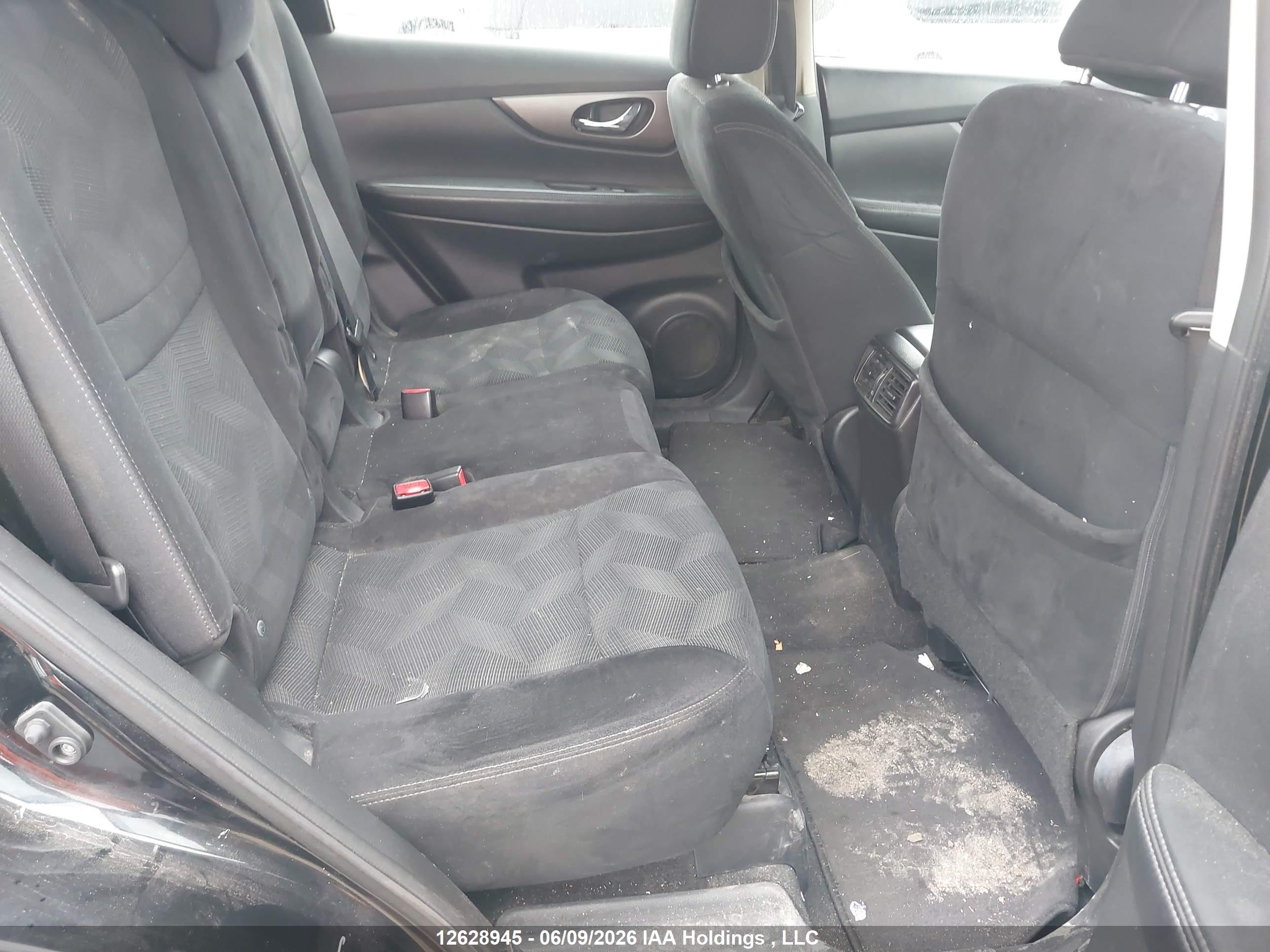 NISSAN ROGUE image 8