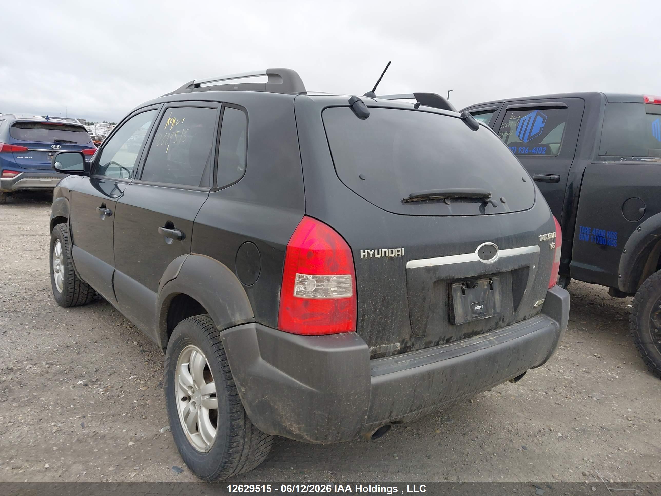 HYUNDAI TUCSON image 3