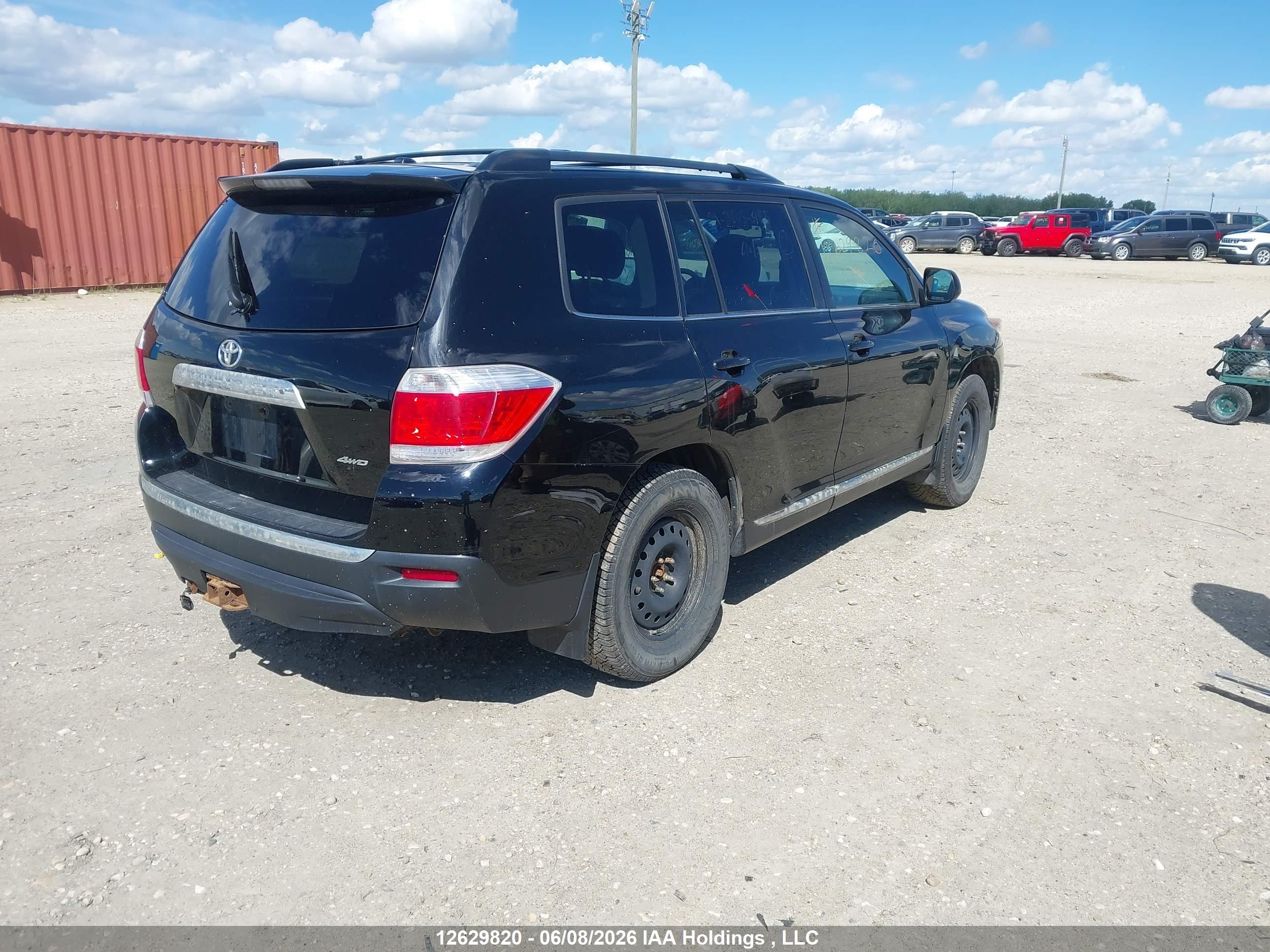 TOYOTA HIGHLANDER image 4