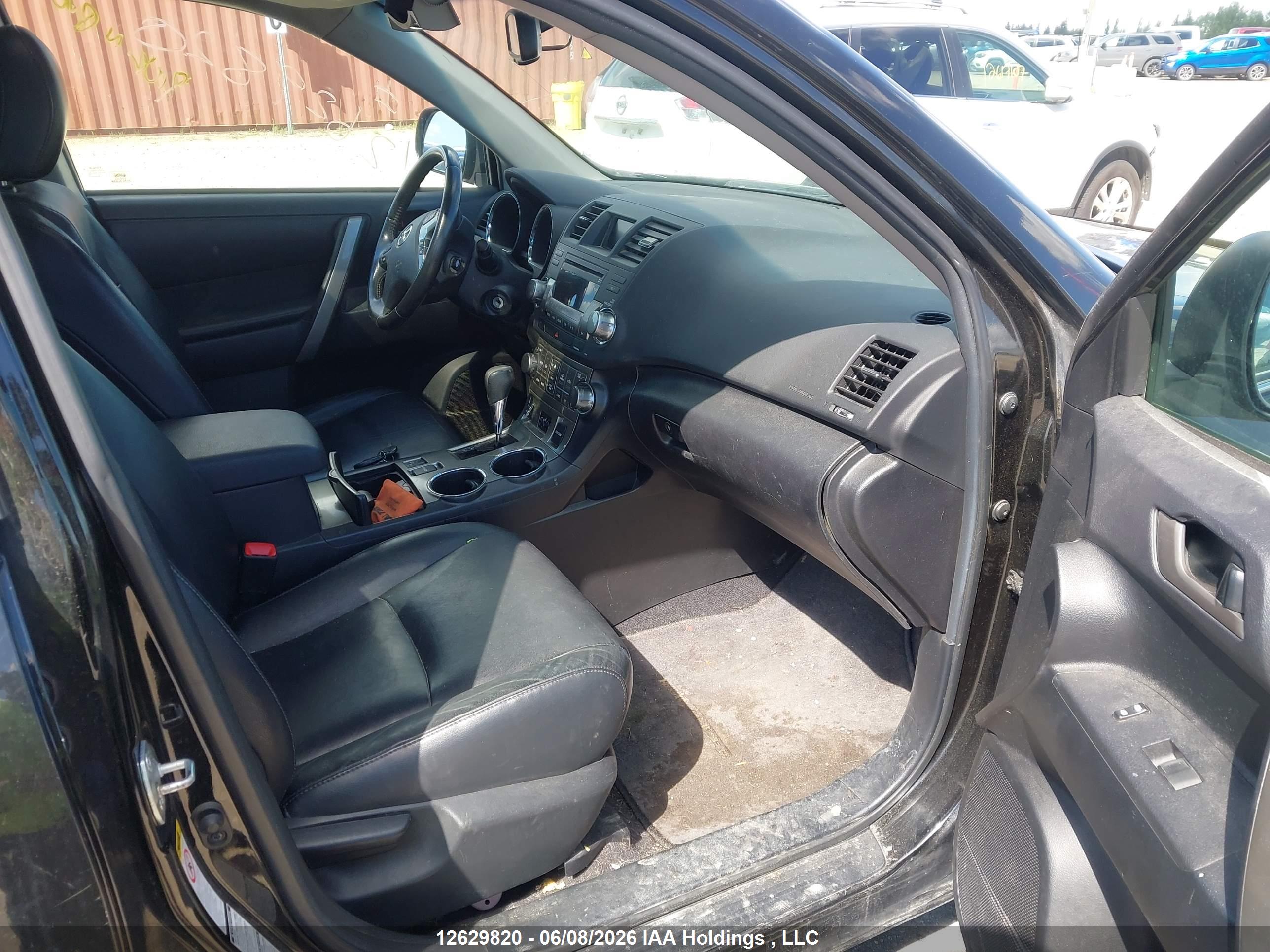 TOYOTA HIGHLANDER image 5