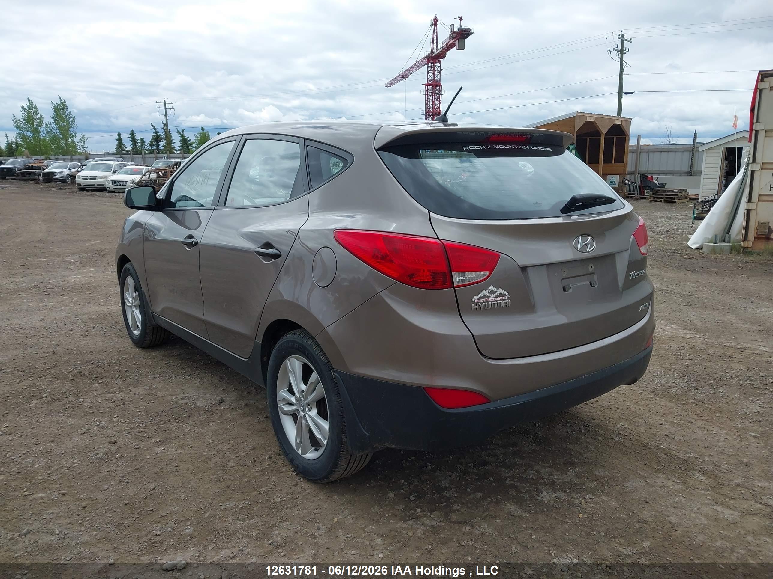 HYUNDAI TUCSON image 3