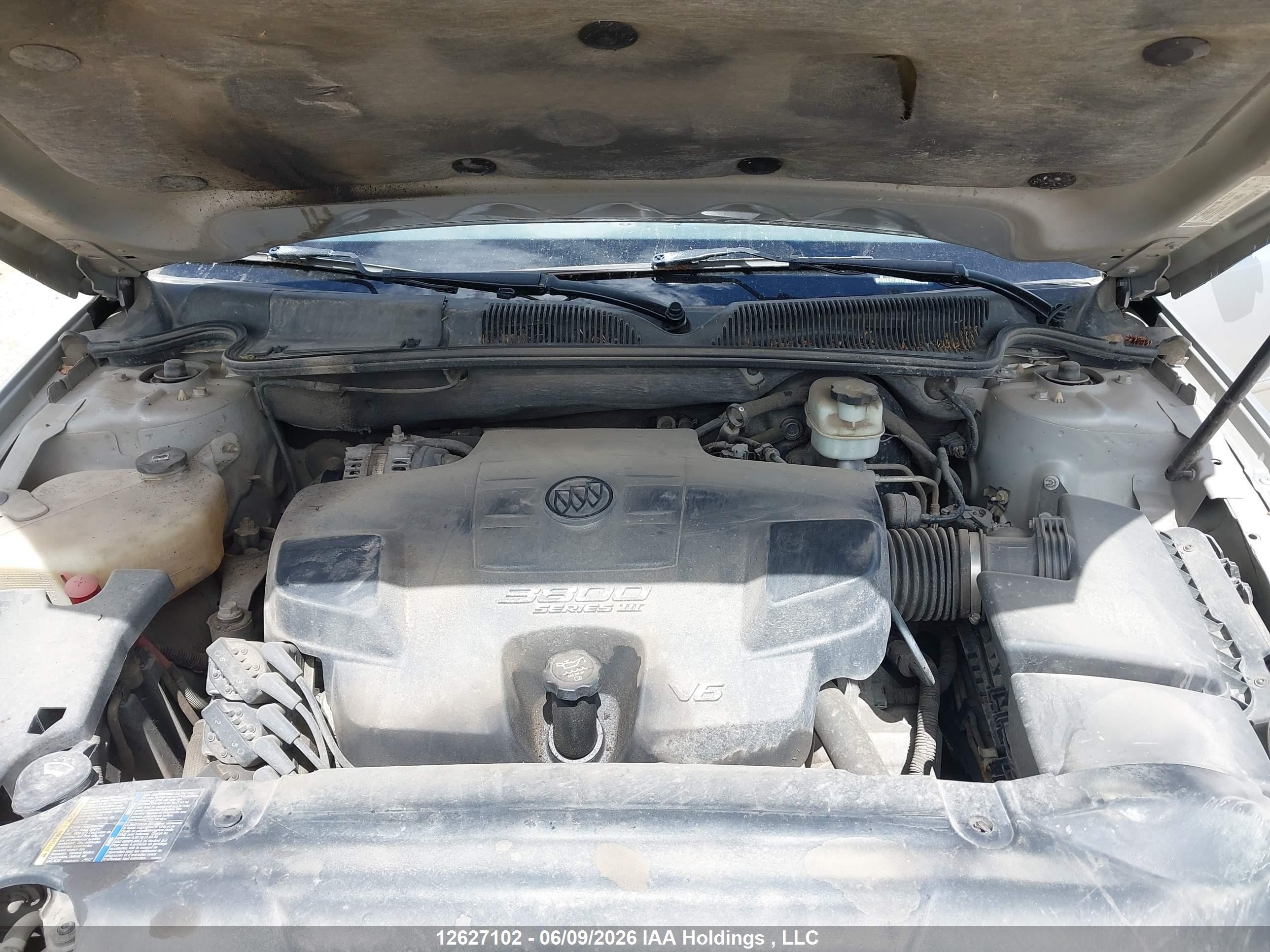 BUICK LUCERNE image 10