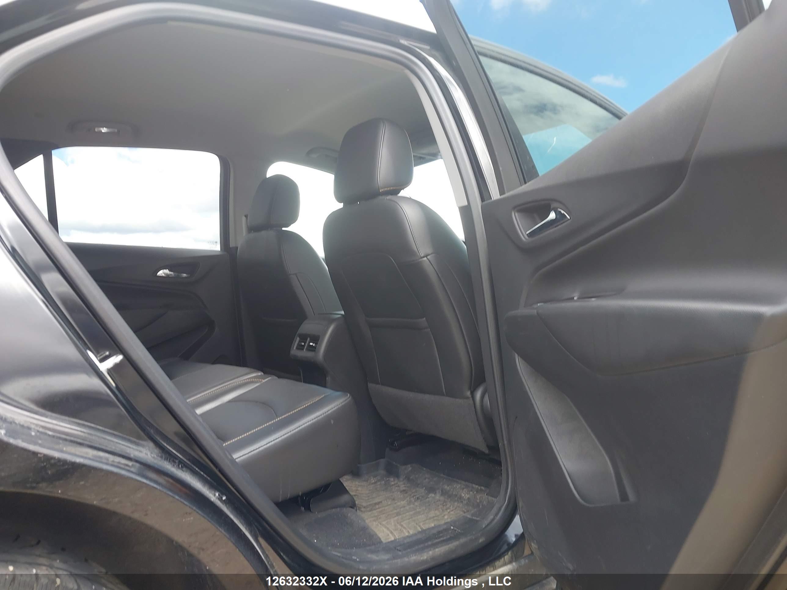 CHEVROLET EQUINOX image 8